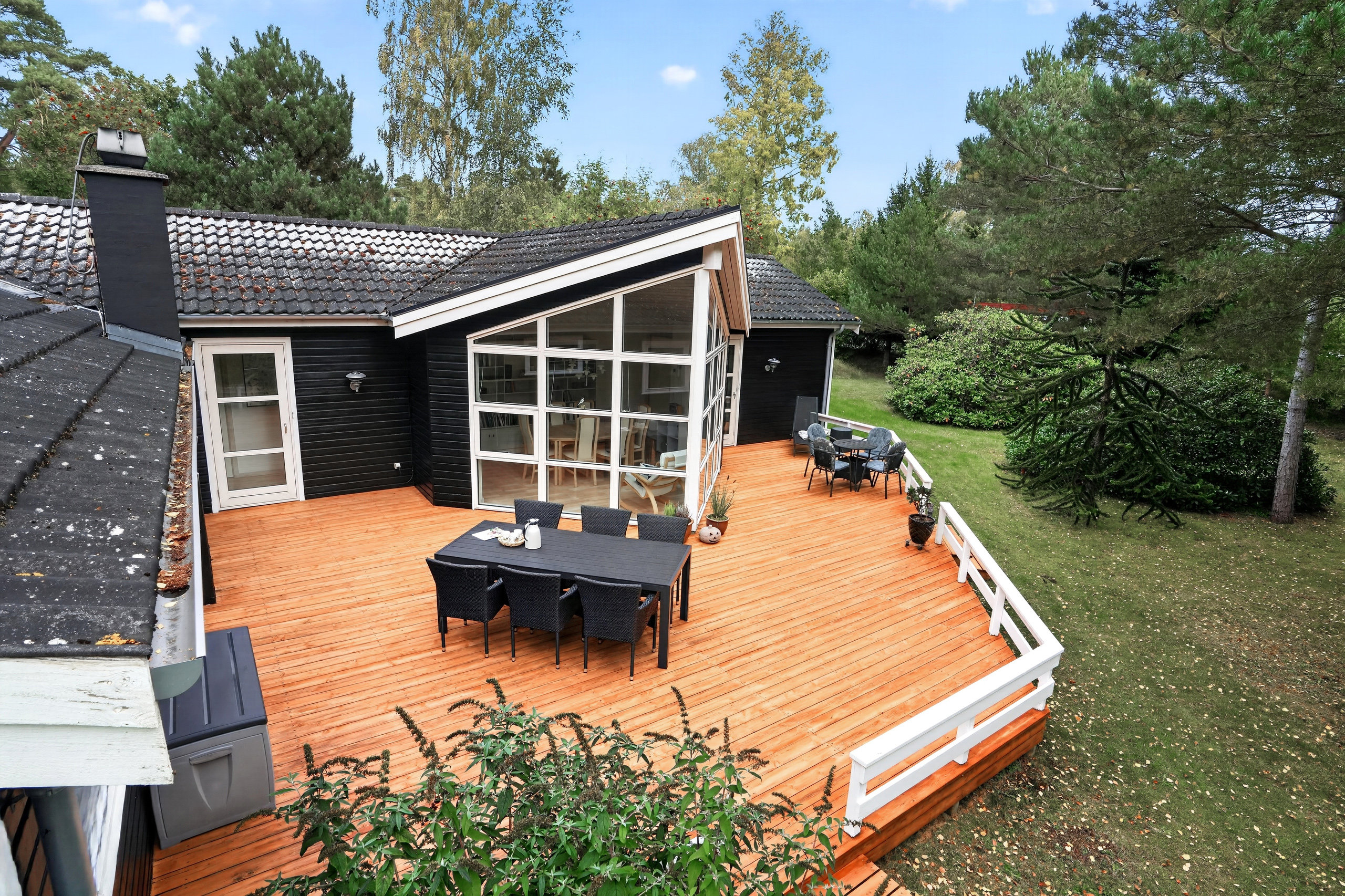 Fremhævet terrasse billede i fuldskærmstilstand. Billede af Bjørnevej 22, 4581 Rørvig