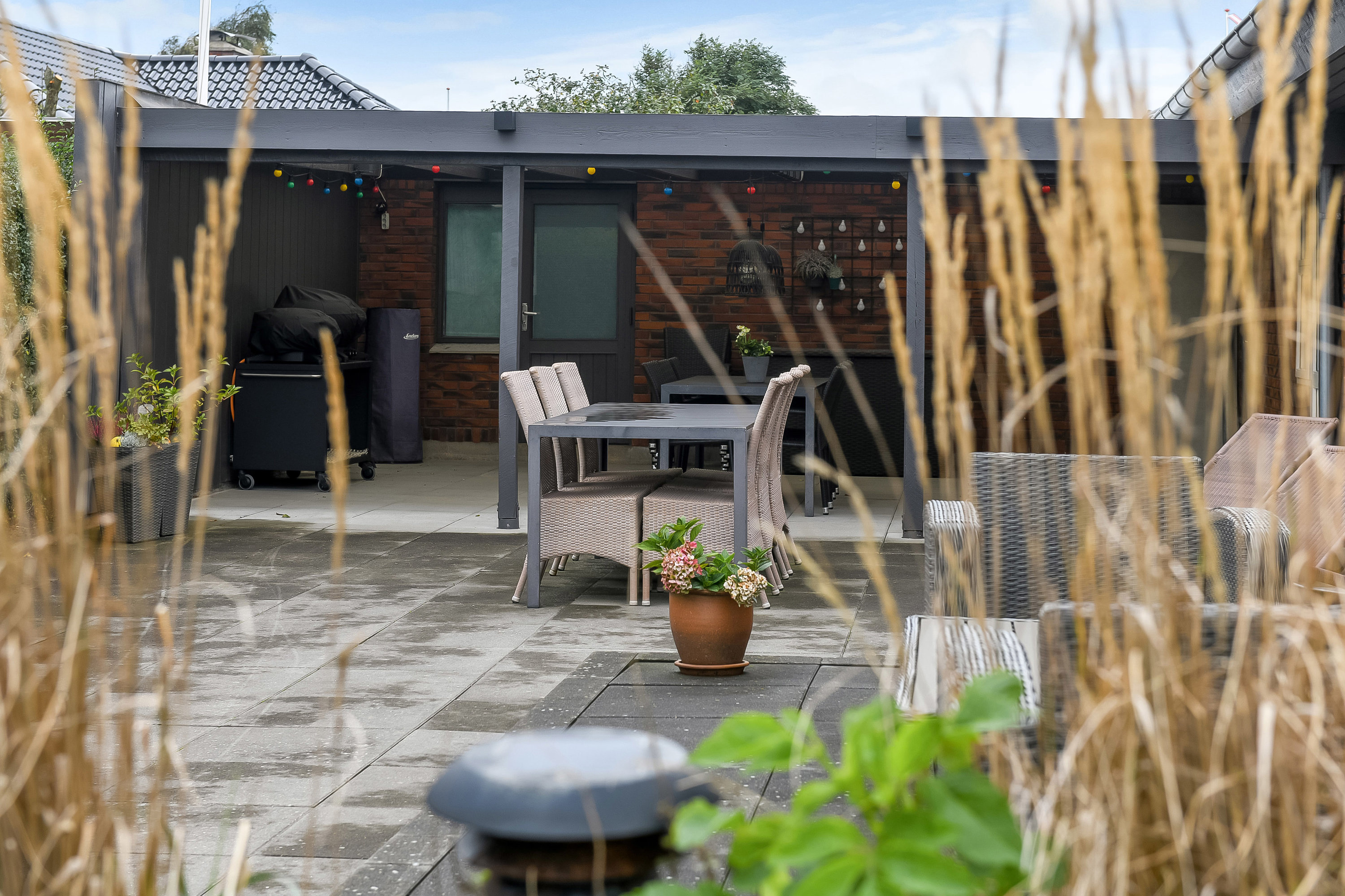 Fremhævet terrasse billede i fuldskærmstilstand. Billede af Muslingevej 38, 6710 Esbjerg V