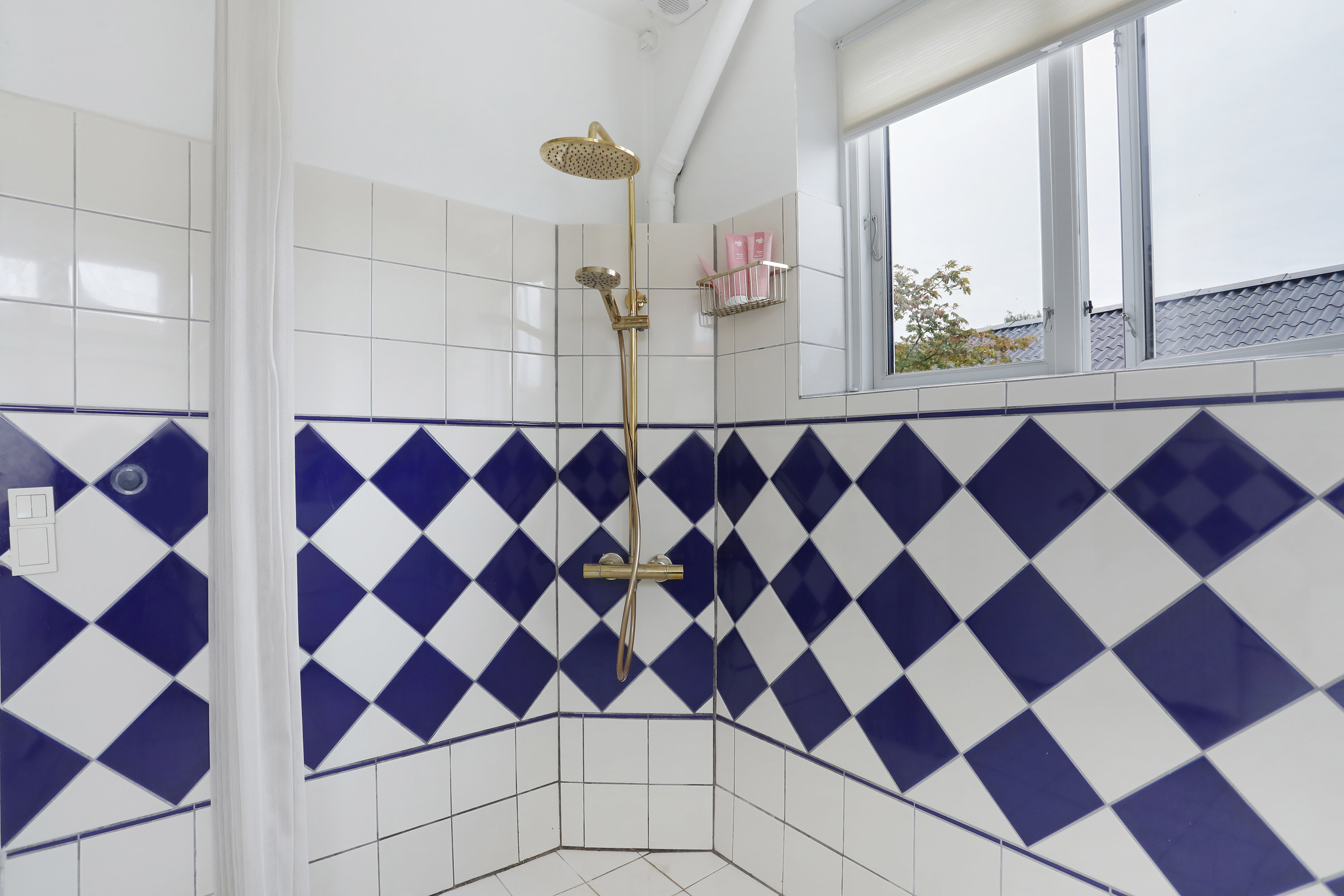 Fremhævet badeværelse billede i fuldskærmstilstand. Billede af Sundbyvestervej 17, st., 2300 København S