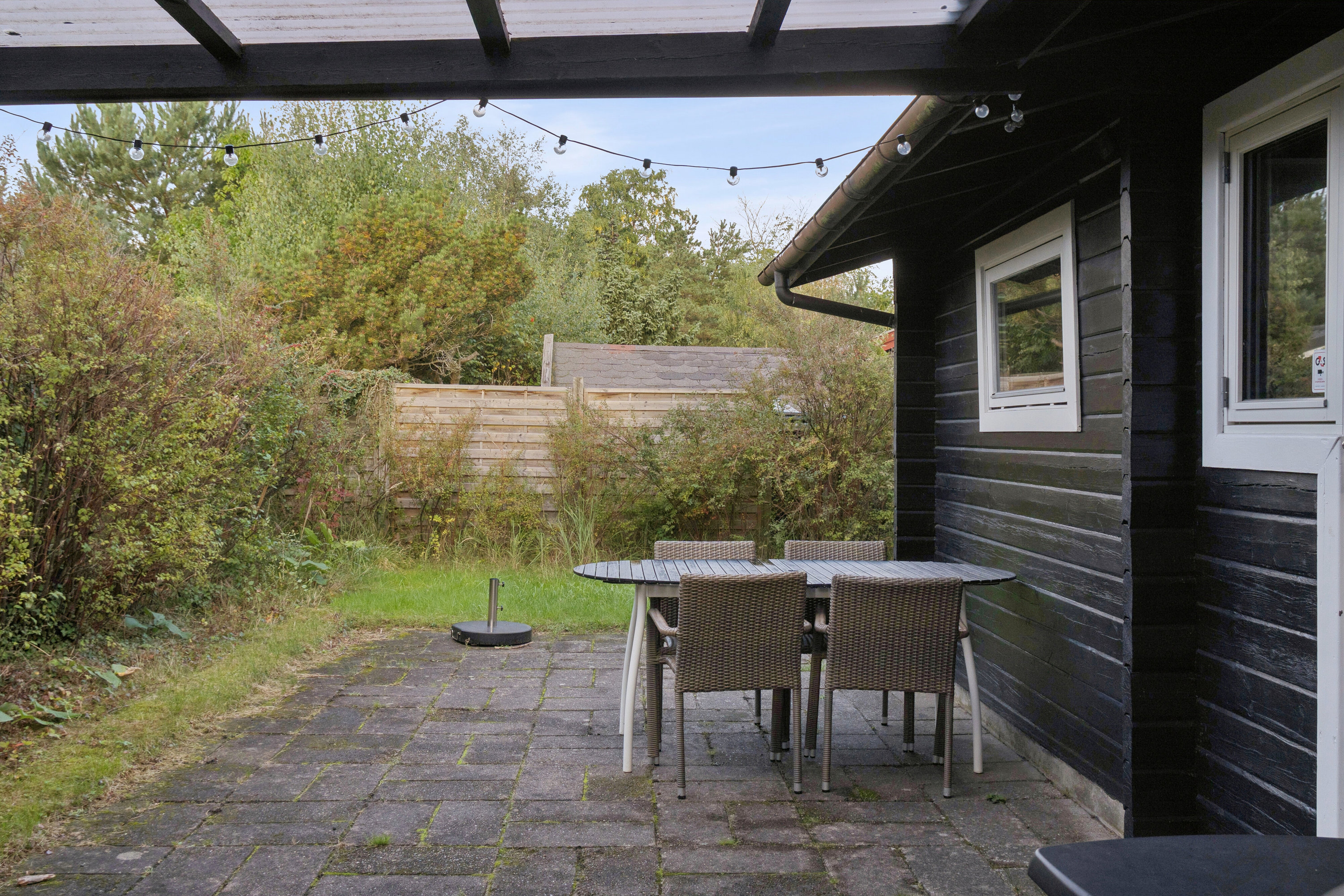 Fremhævet overdækket terrasse billede i fuldskærmstilstand. Billede af Skovstykket 2, Ellinge Lyng, 4560 Vig