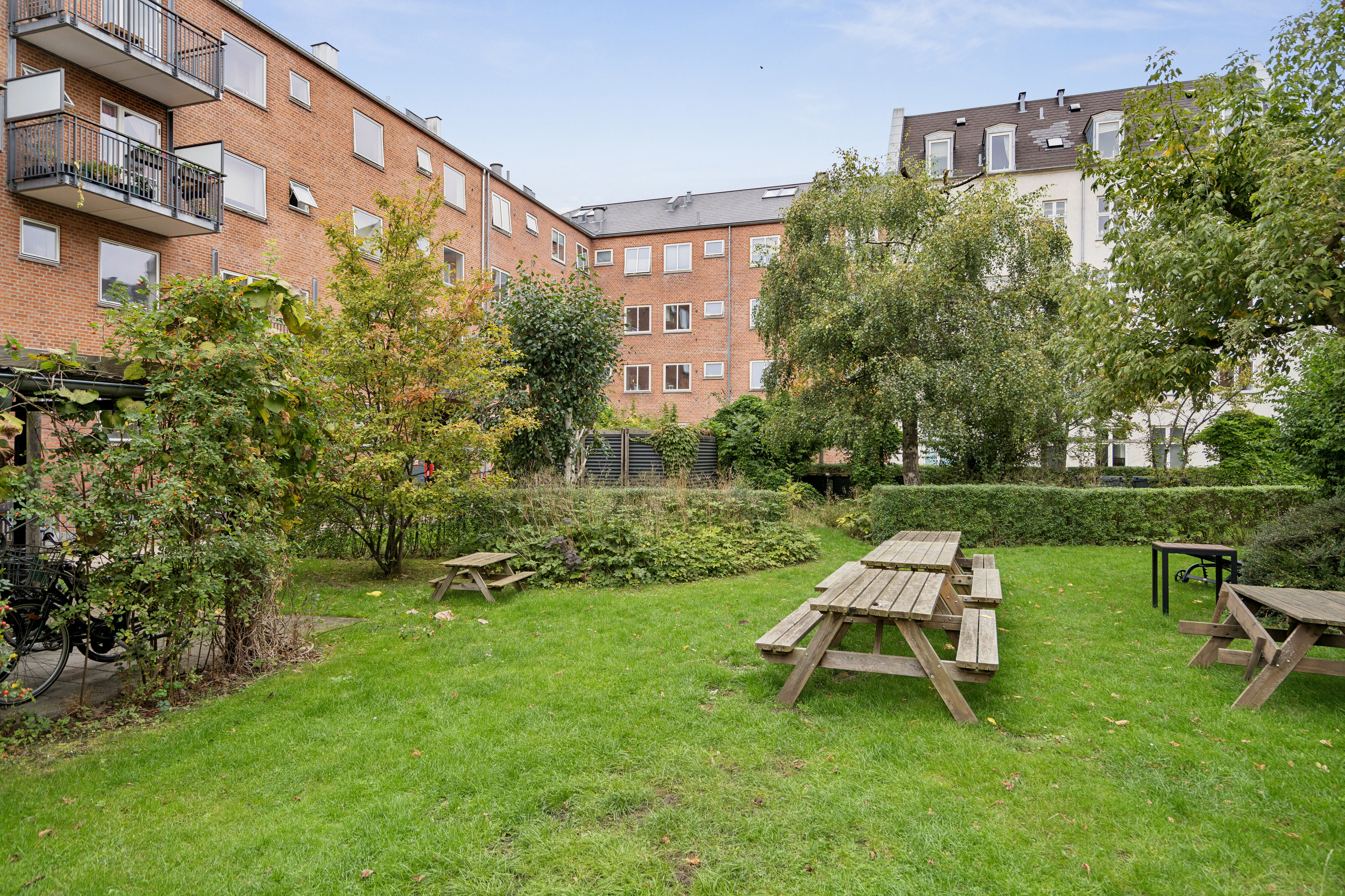 Fremhævet gårdsplads billede i fuldskærmstilstand. Billede af Hessensgade 29, st. tv., 2300 København S