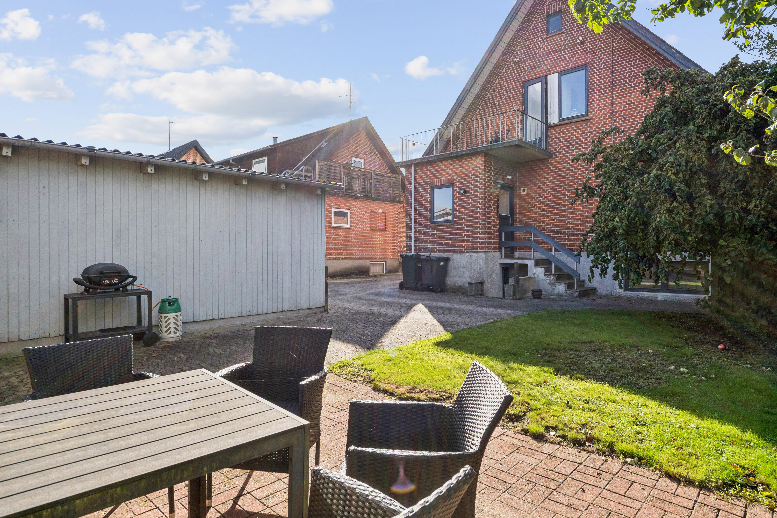 Fremhævet terrasse billede i fuldskærmstilstand. Billede af Kildevej 22, 7430 Ikast