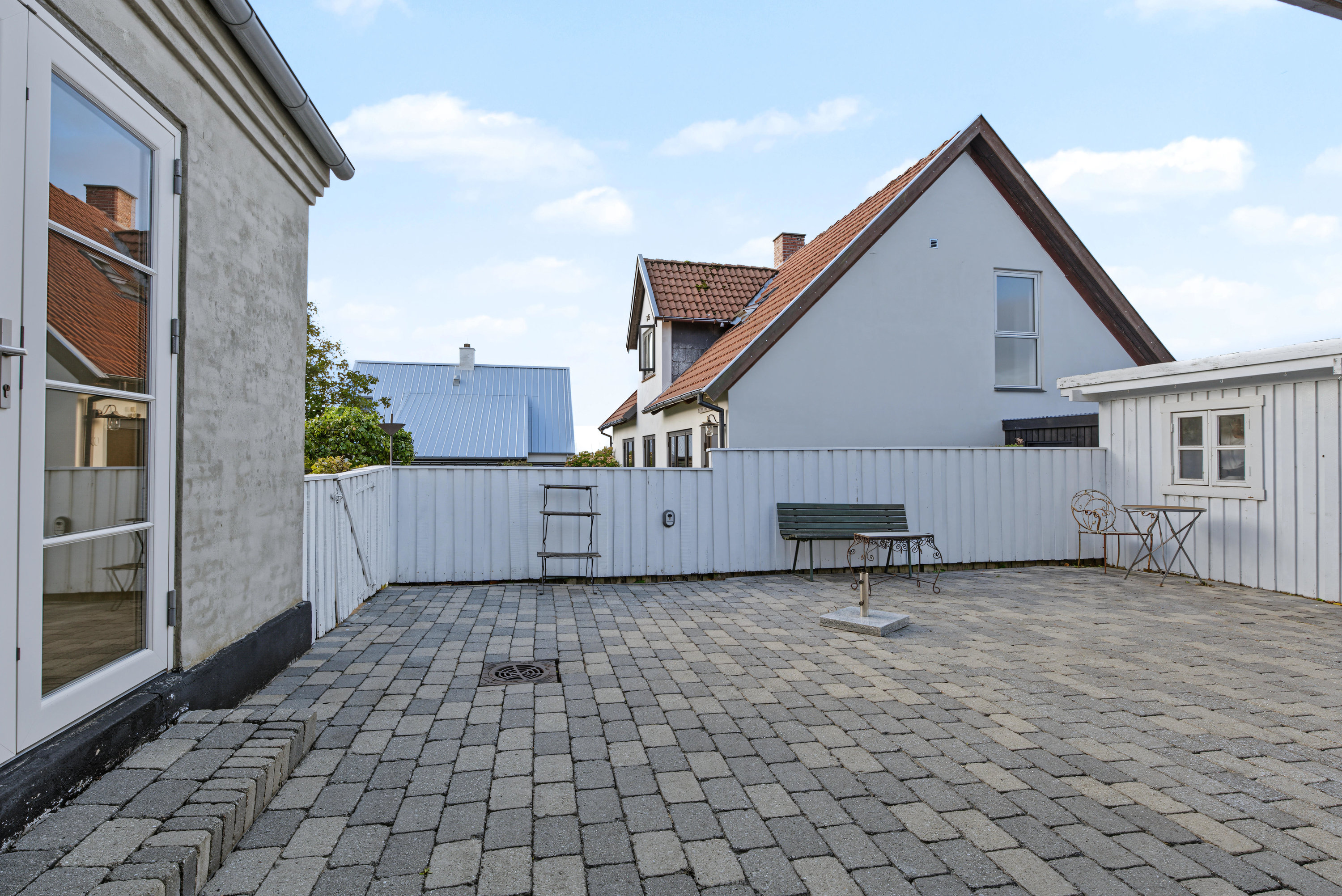 Fremhævet terrasse billede i fuldskærmstilstand. Billede af Dybvigvej 32, 4944 Fejø