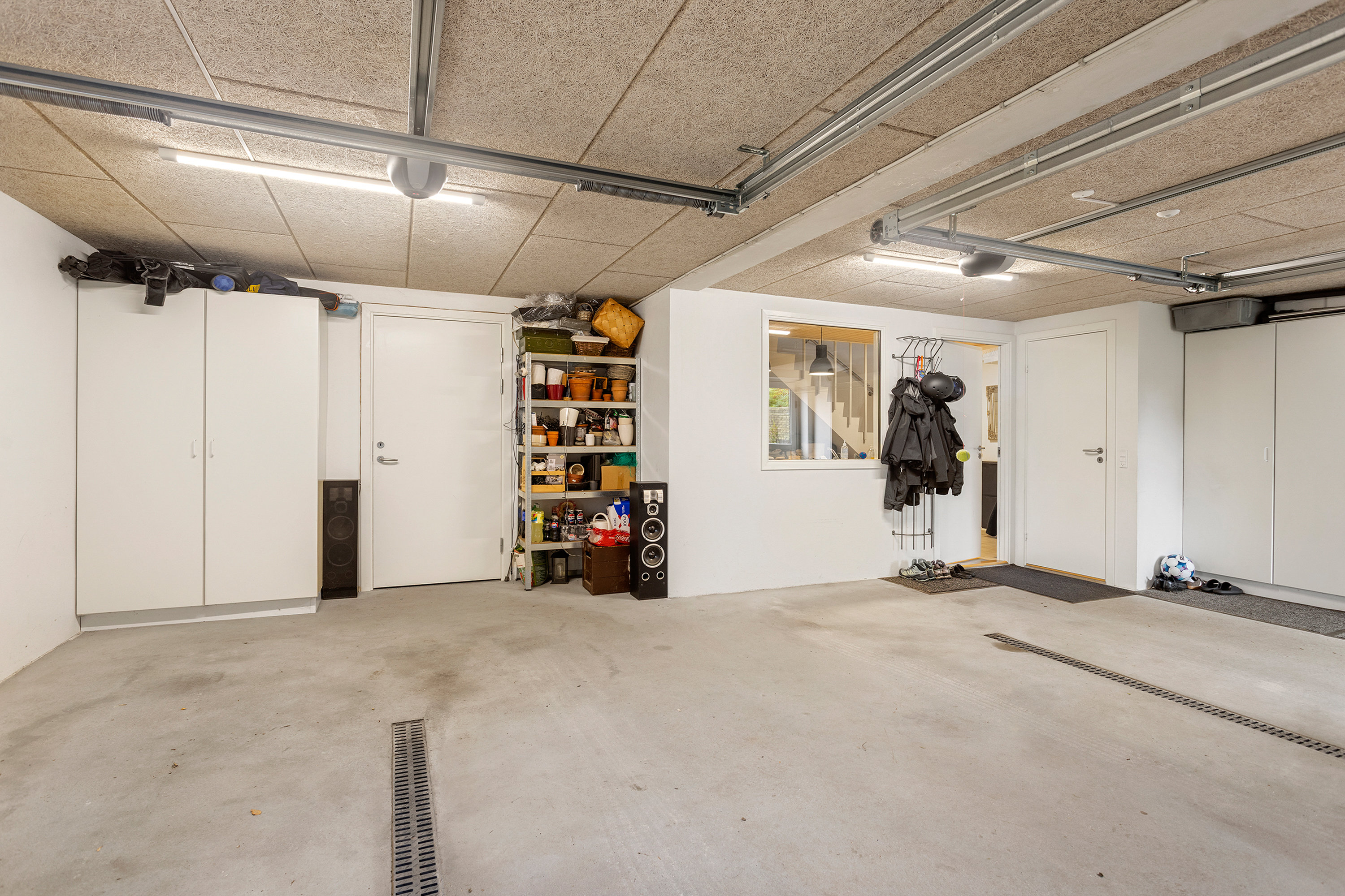 Fremhævet garage billede i fuldskærmstilstand. Billede af Kildevænget 9, Kilden, 9900 Frederikshavn