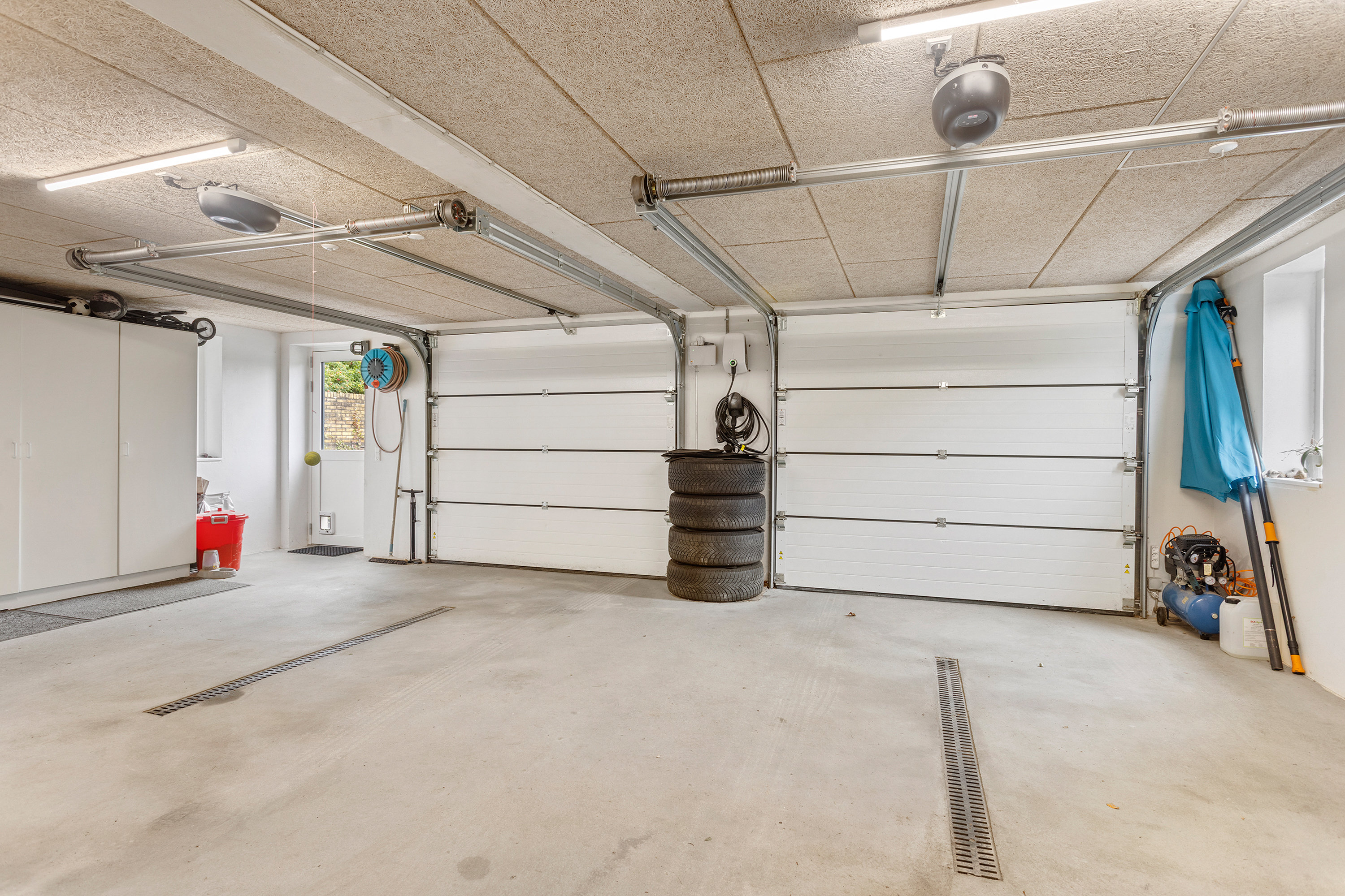 Fremhævet garage billede i fuldskærmstilstand. Billede af Kildevænget 9, Kilden, 9900 Frederikshavn