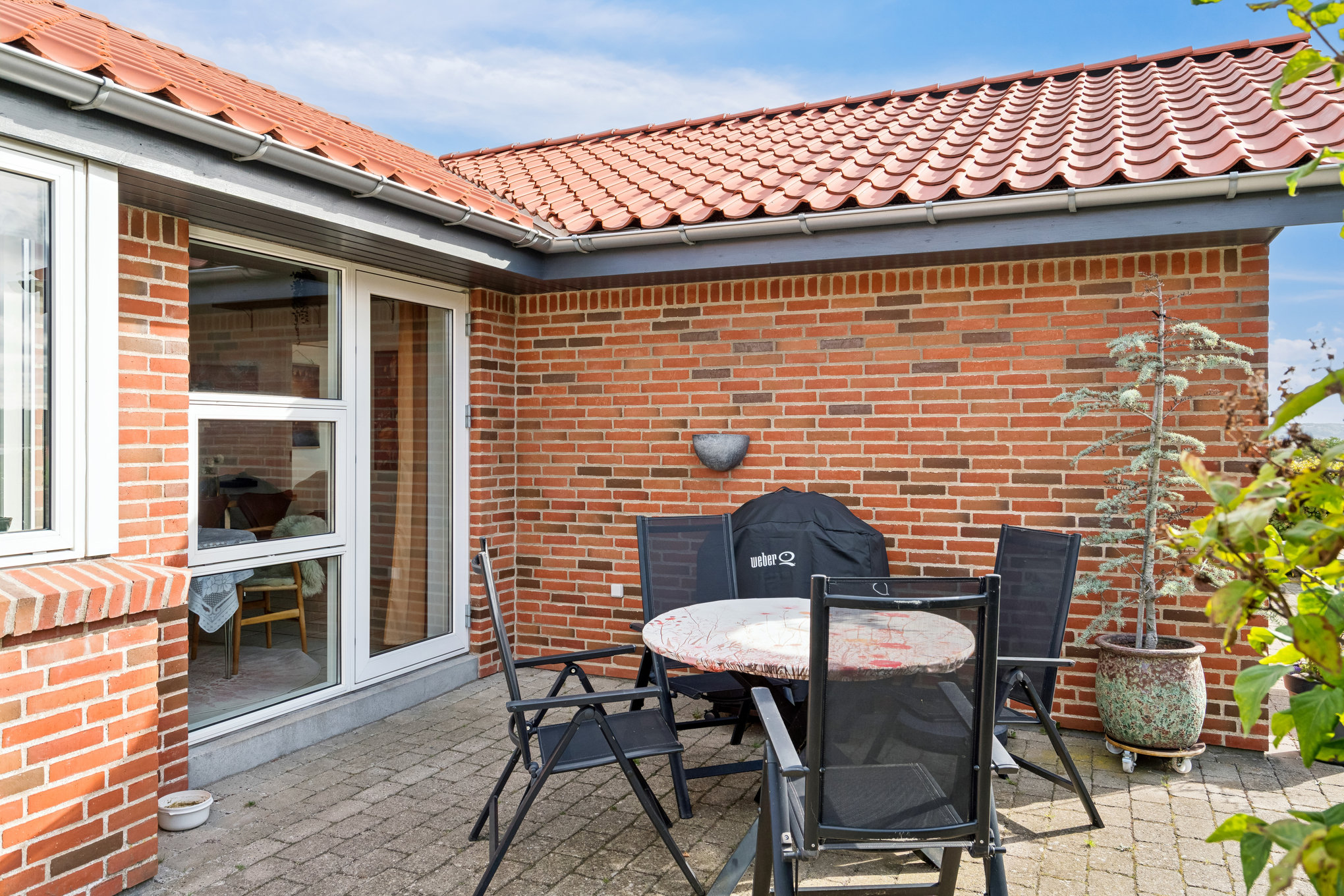 Fremhævet terrasse billede i fuldskærmstilstand. Billede af Løvefoddalen 9, 8930 Randers NØ