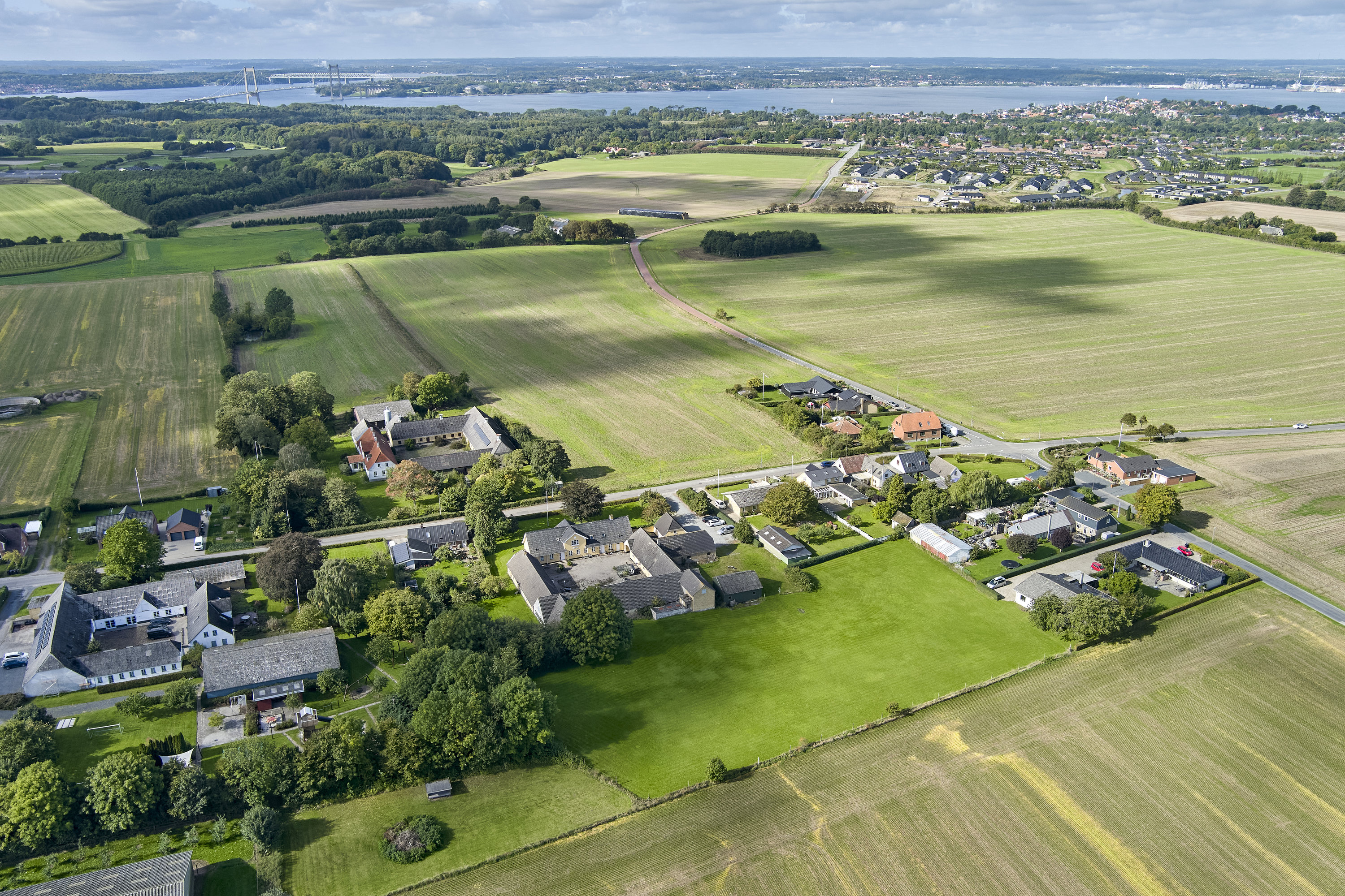 Fremhævet  billede i fuldskærmstilstand. Billede af Røjle Bygade 124, Røjle, 5500 Middelfart