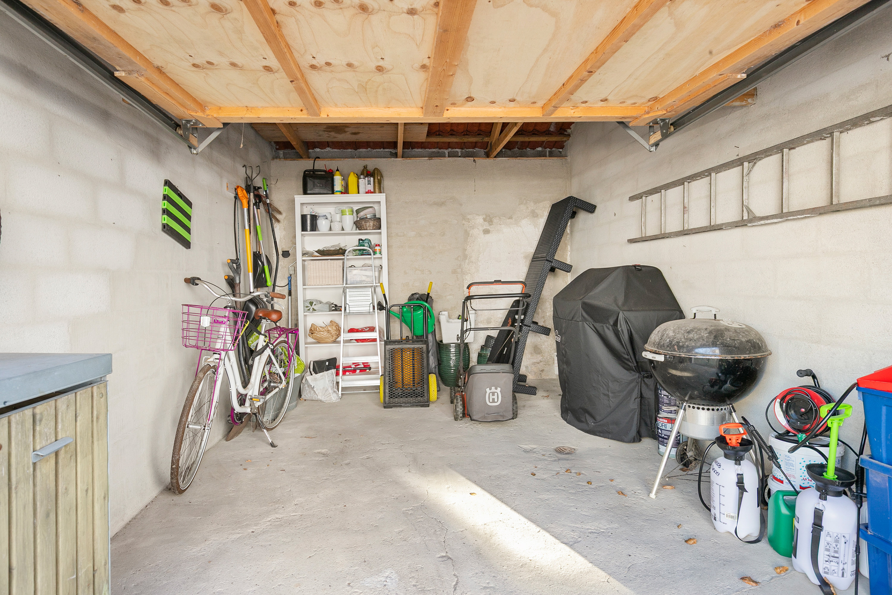 Fremhævet garage billede i fuldskærmstilstand. Billede af Torvegade 2C, 9490 Pandrup
