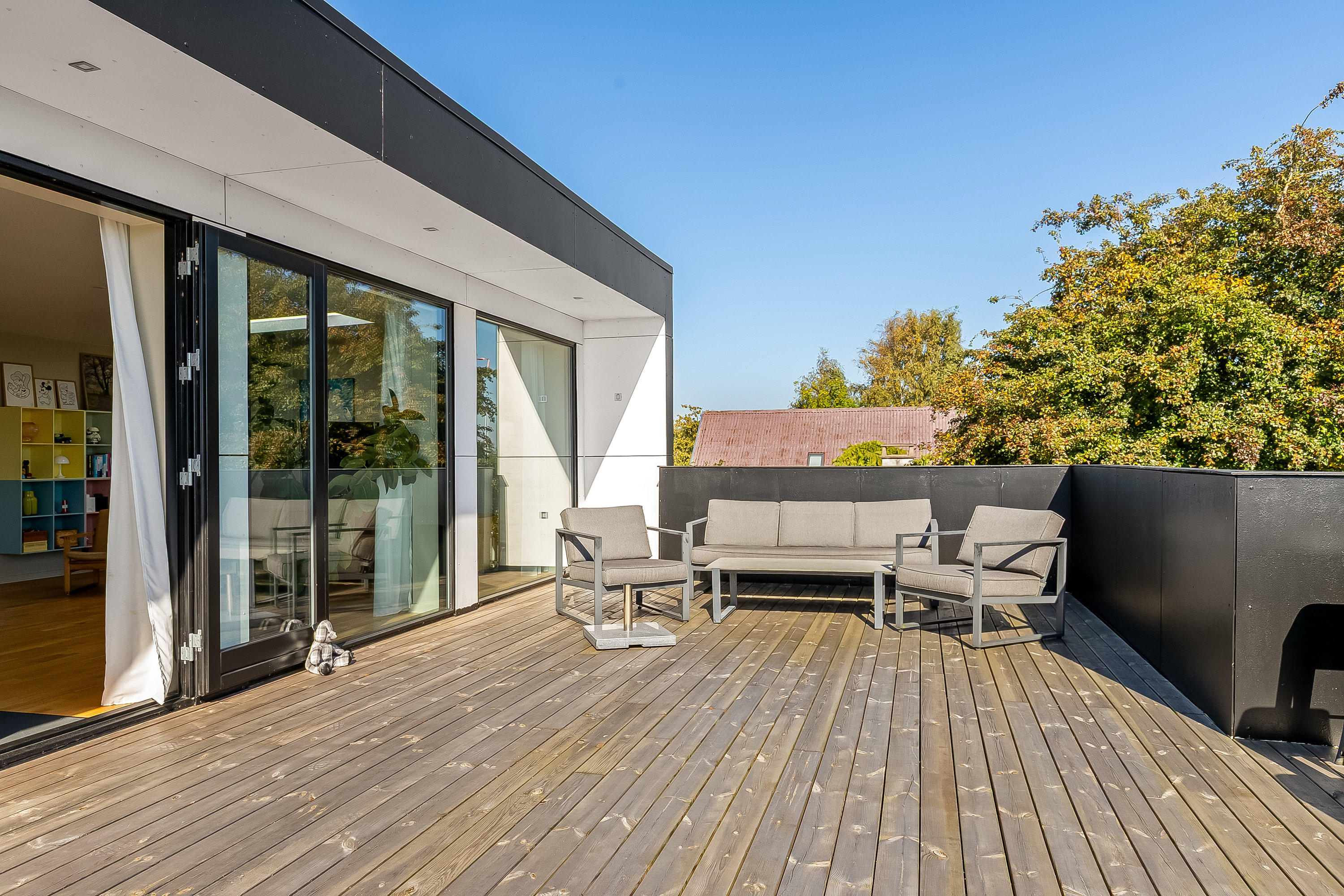 Fremhævet tagterrasse billede i fuldskærmstilstand. Billede af Bystedvej 19, Gårslev, 7080 Børkop