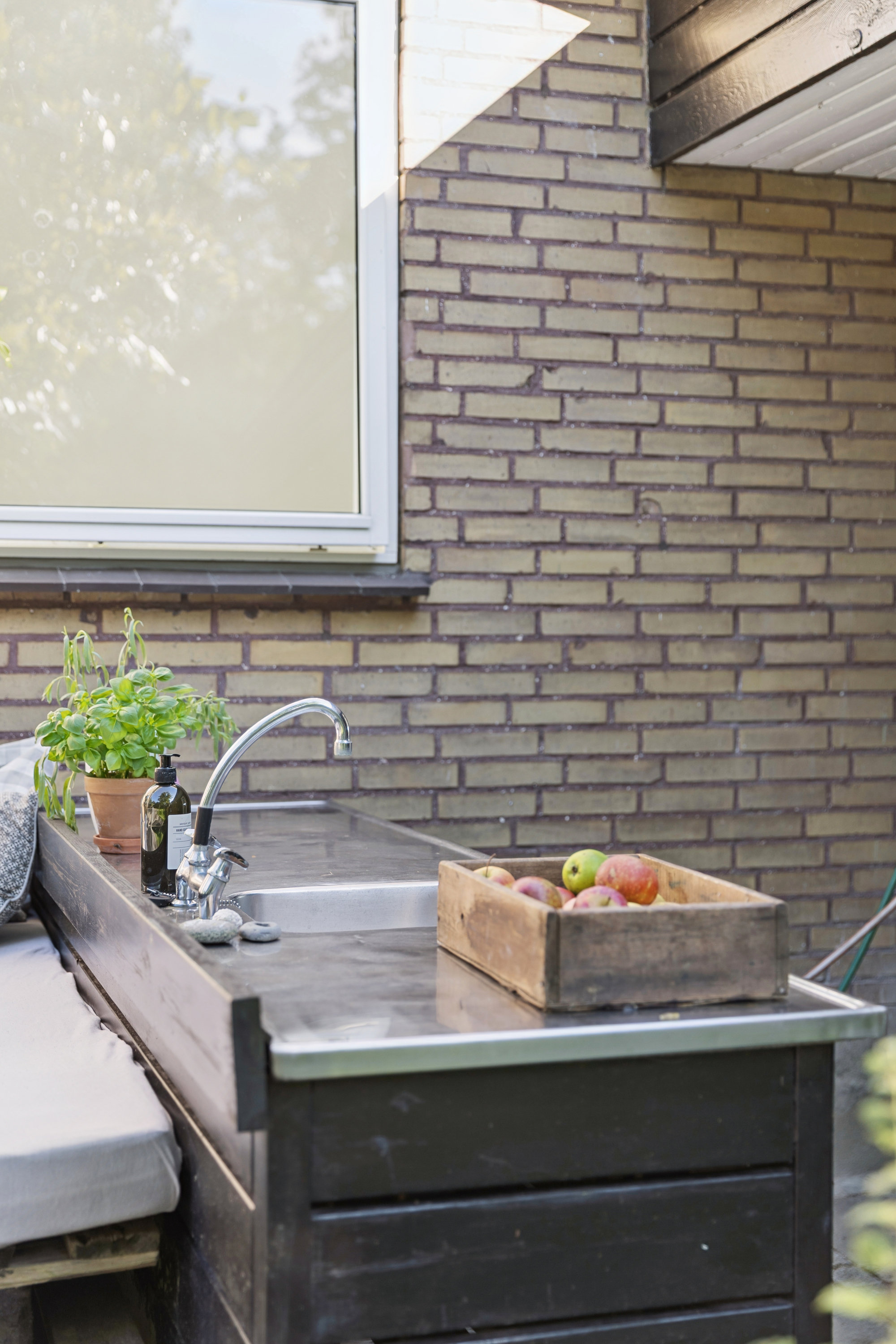 Fremhævet terrasse billede i fuldskærmstilstand. Billede af Safirvej 10, 8541 Skødstrup