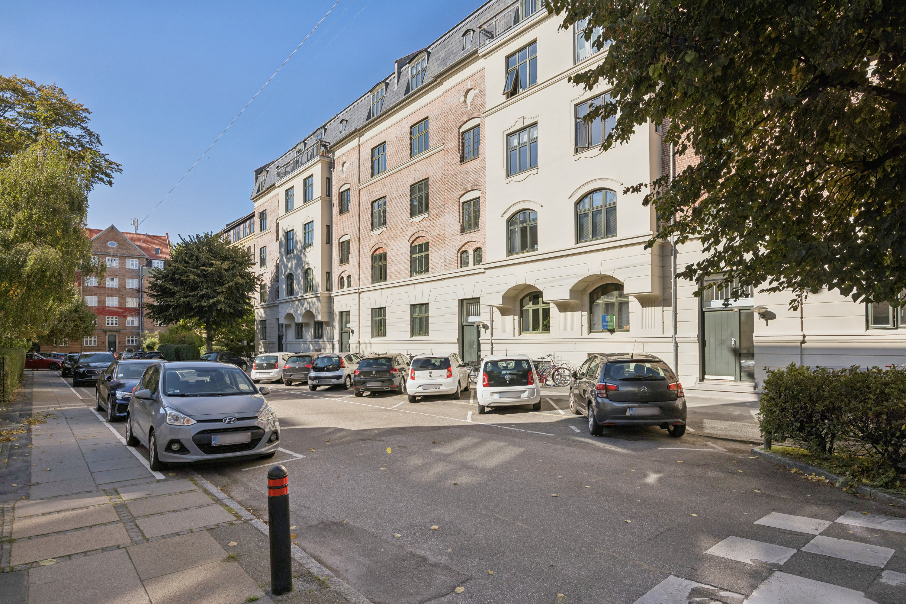 Fremhævet andet billede i fuldskærmstilstand. Billede af Mathildevej 14, st. tv., 2000 Frederiksberg