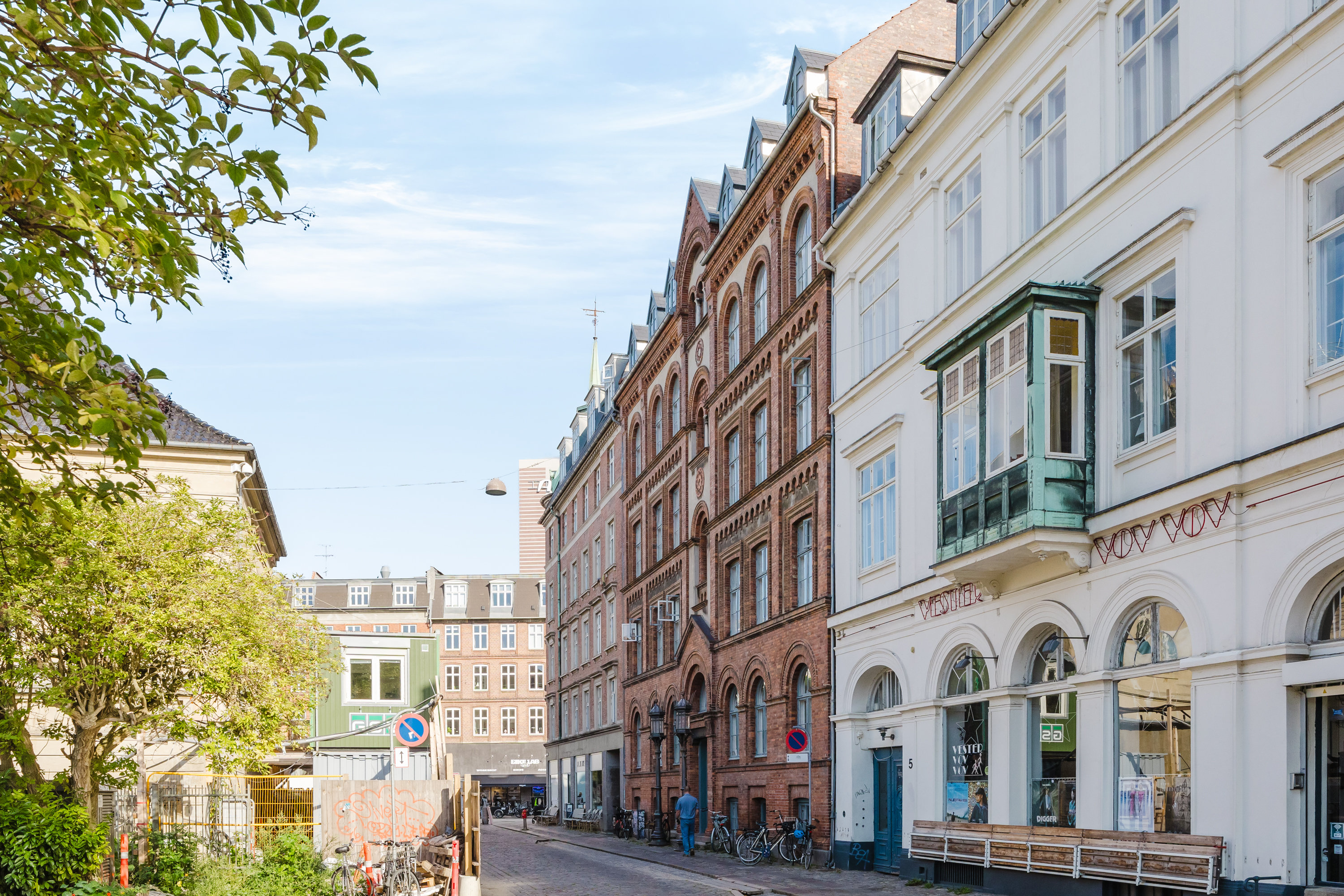Fremhævet andet billede i fuldskærmstilstand. Billede af Absalonsgade 3, 3. th., 1658 København V