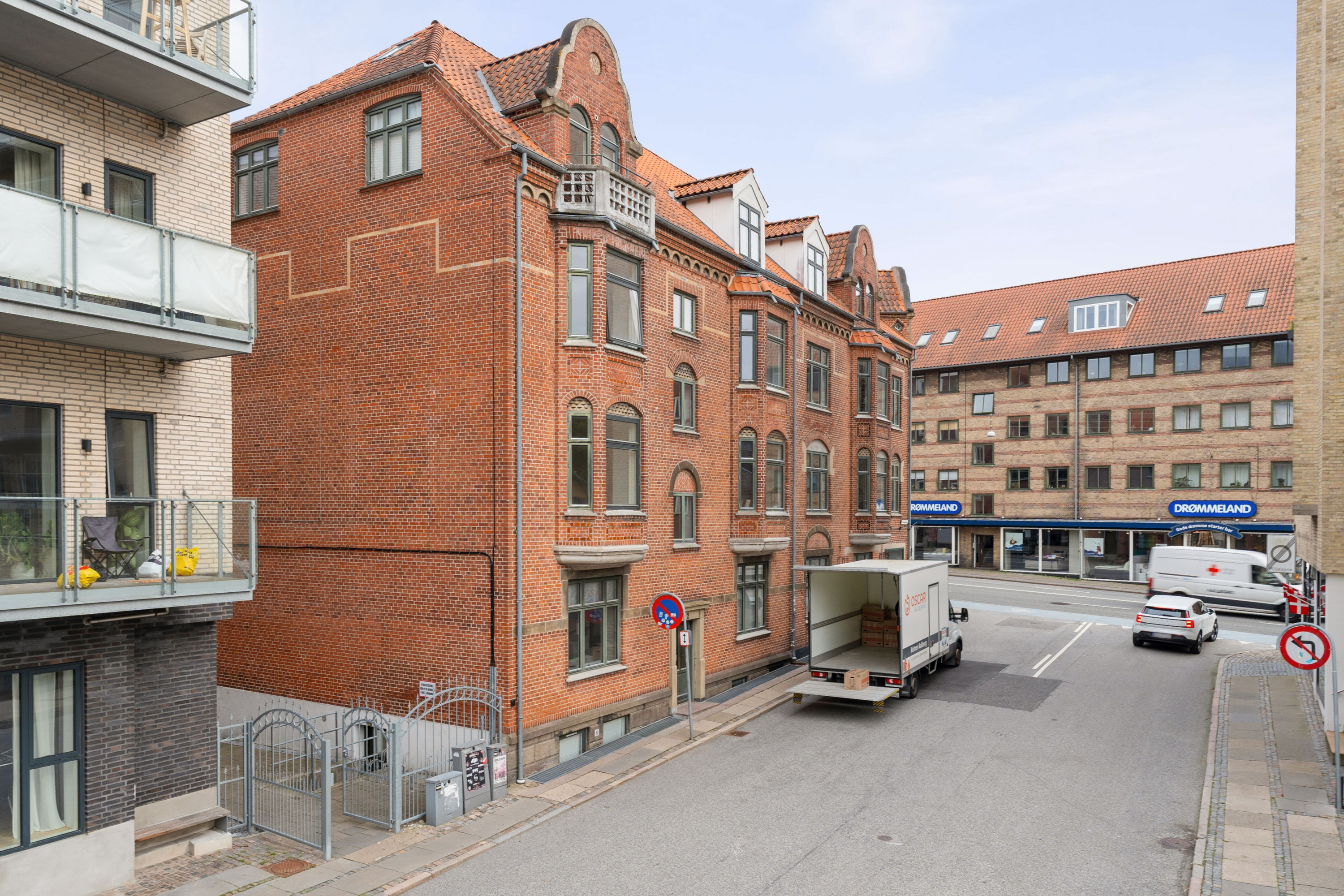 Fremhævet andet billede i fuldskærmstilstand. Billede af Kirkegårdsgade 2, 2. tv., 9000 Aalborg