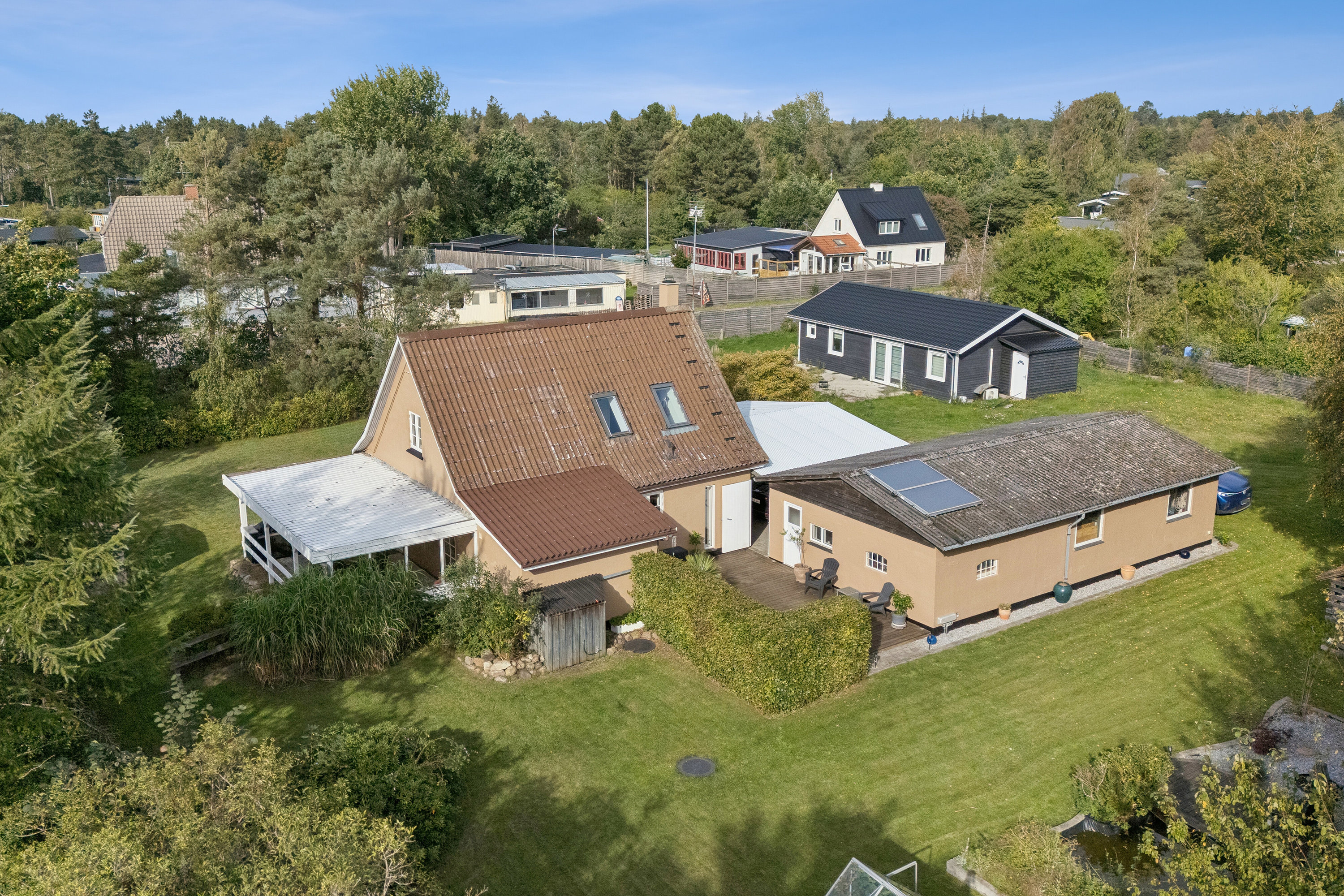 Fremhævet set fra haven billede i fuldskærmstilstand. Billede af Høve Stræde 54, Høve, 4550 Asnæs