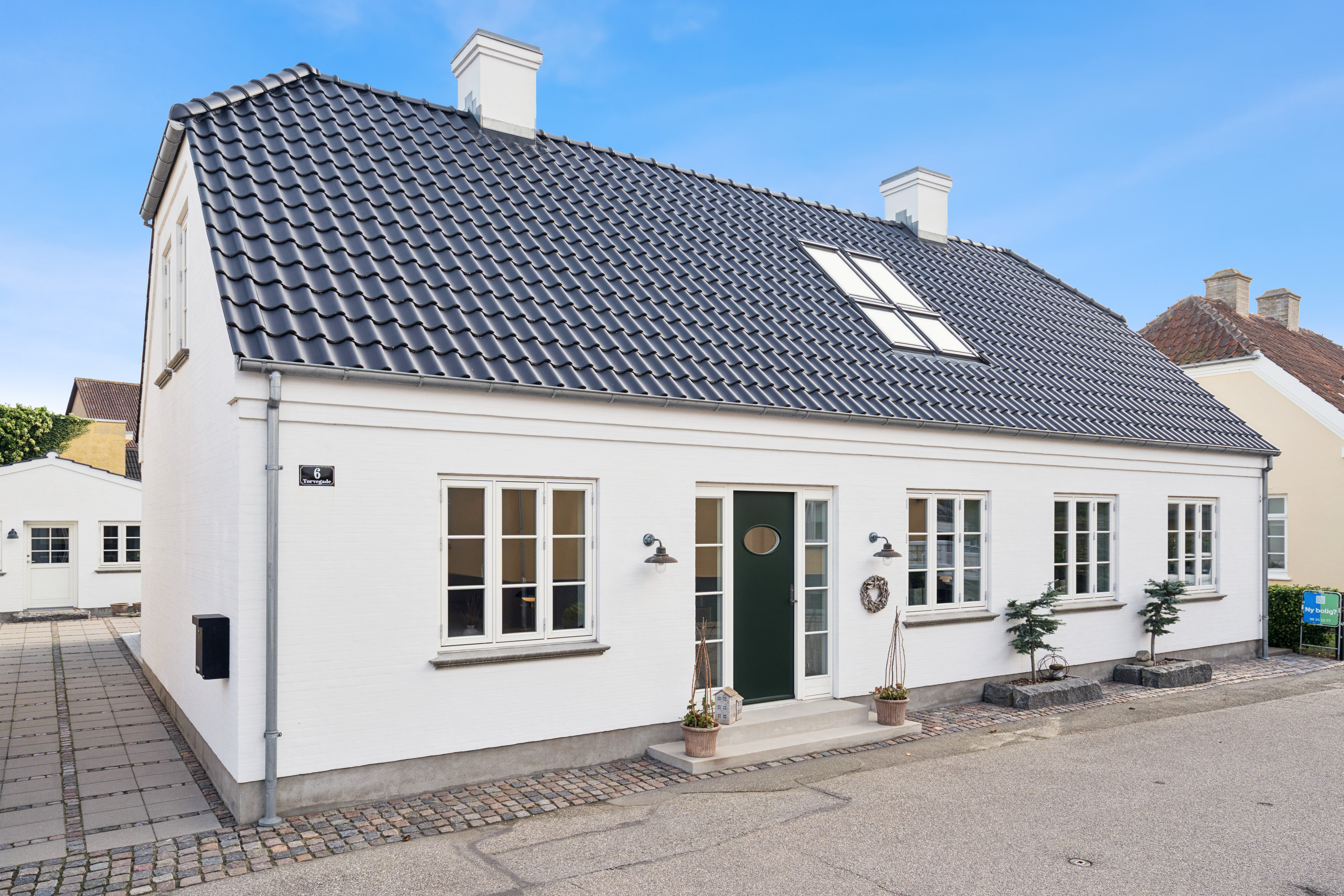 Torvegade 6, 9370 Hals