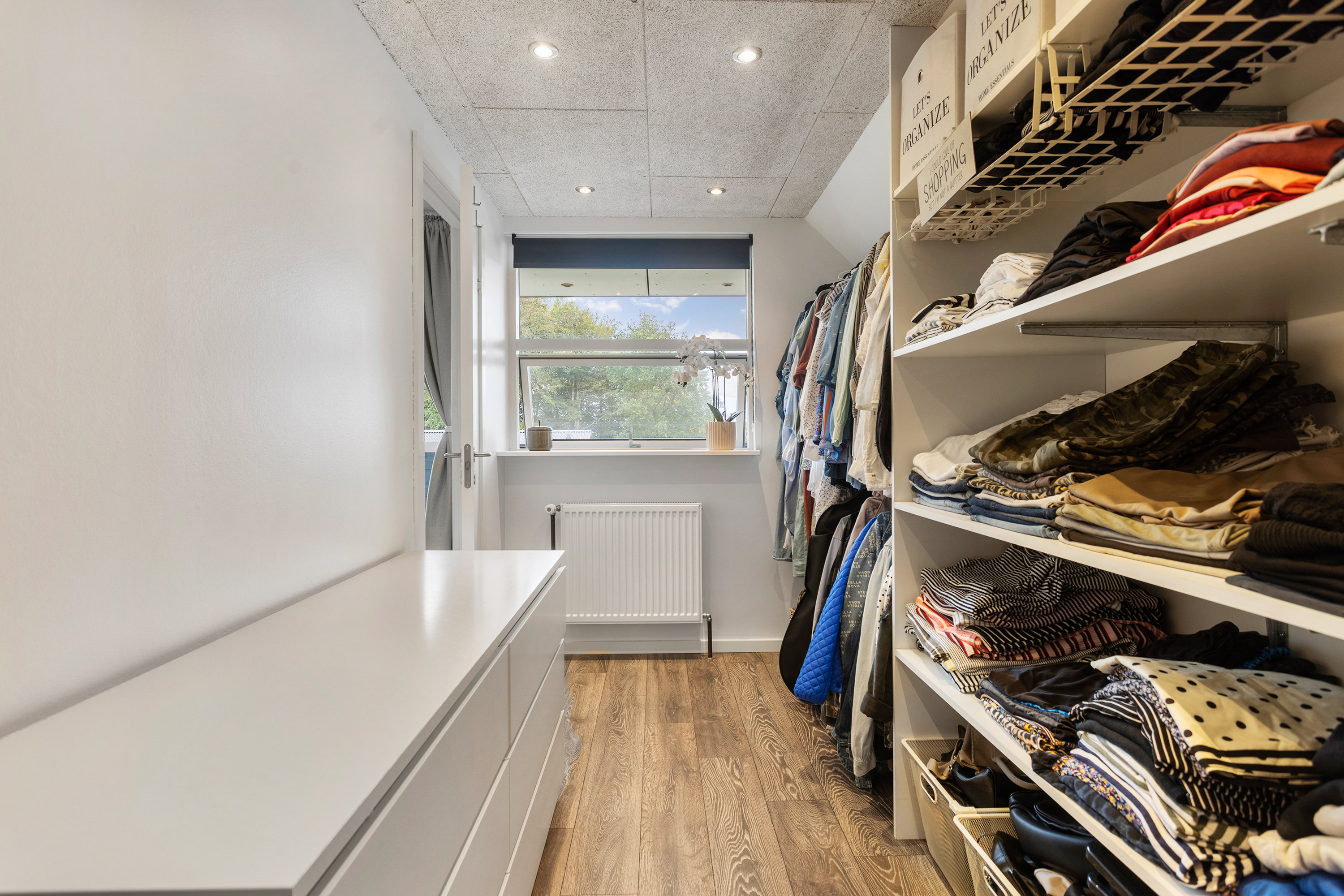 Fremhævet walkin closet billede i fuldskærmstilstand. Billede af Elverhøjsvej 9, 9700 Brønderslev