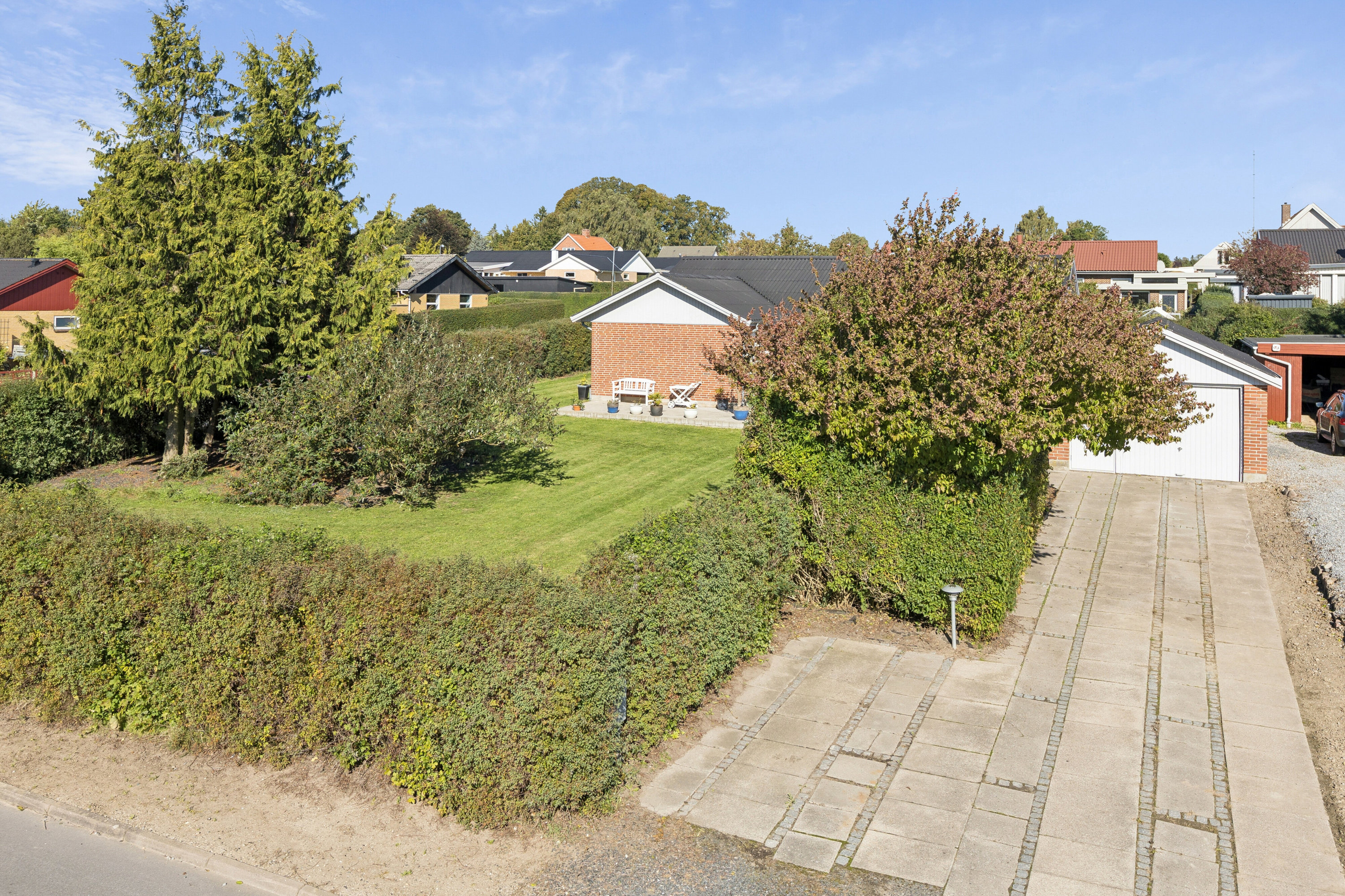 Fremhævet set fra vejen billede i fuldskærmstilstand. Billede af Tiendevej 1, 4760 Vordingborg
