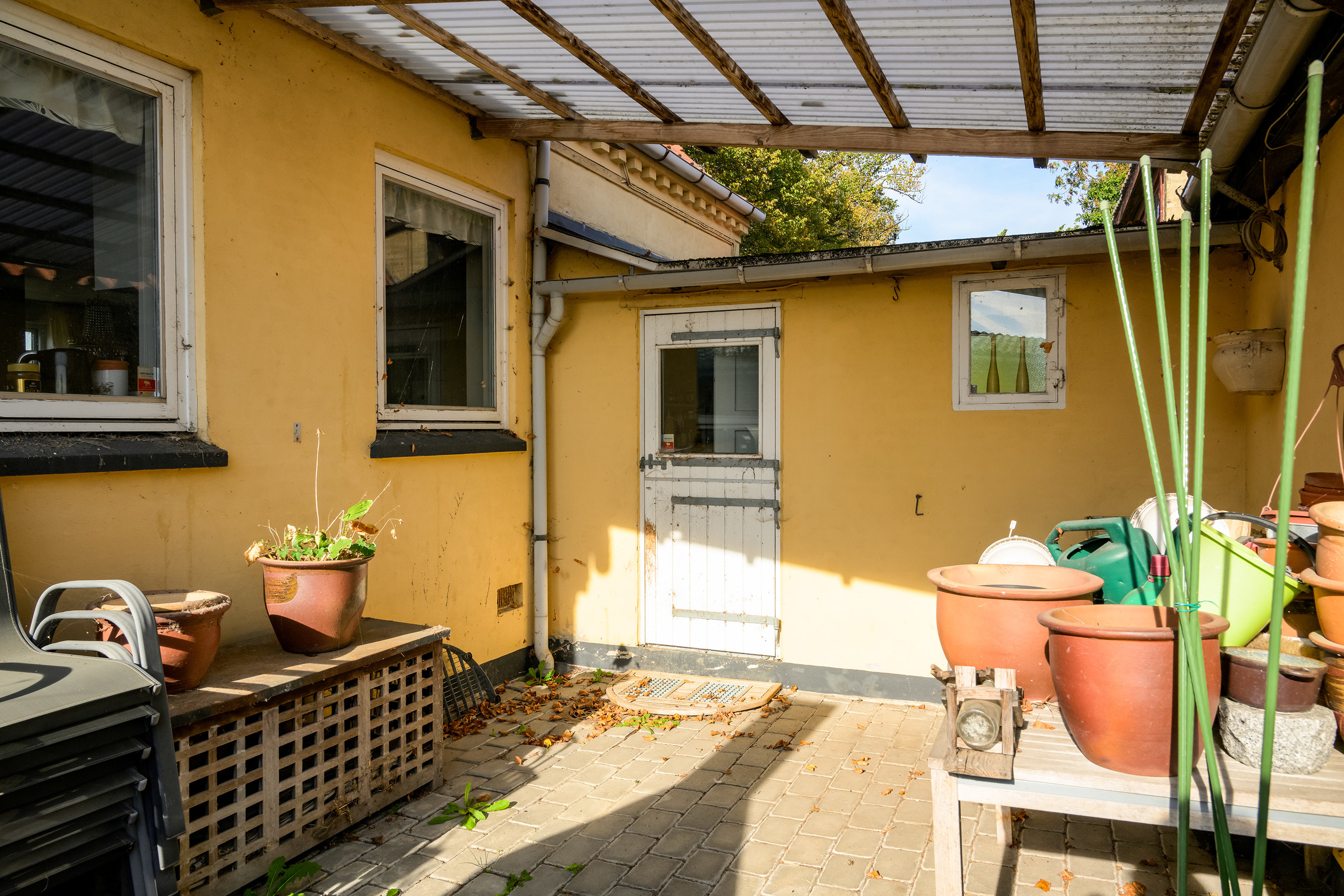 Fremhævet overdækket terrasse billede i fuldskærmstilstand. Billede af Nykøbingvej 23, 4850 Stubbekøbing
