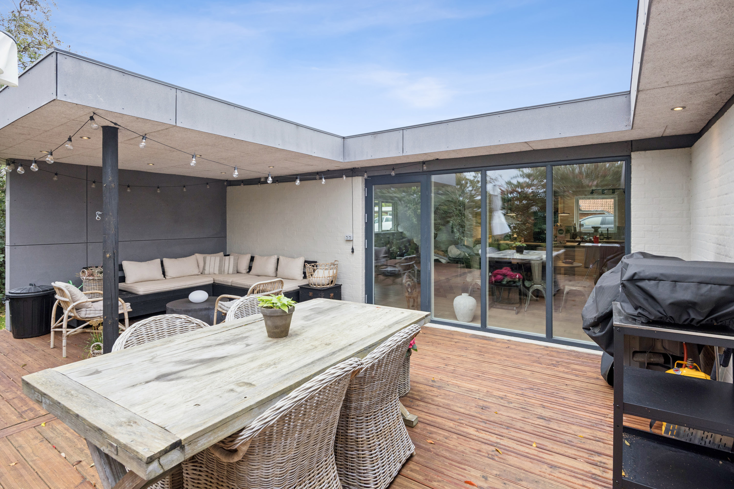 Fremhævet terrasse billede i fuldskærmstilstand. Billede af Kålundsvej 15, Vejgaard, 9000 Aalborg