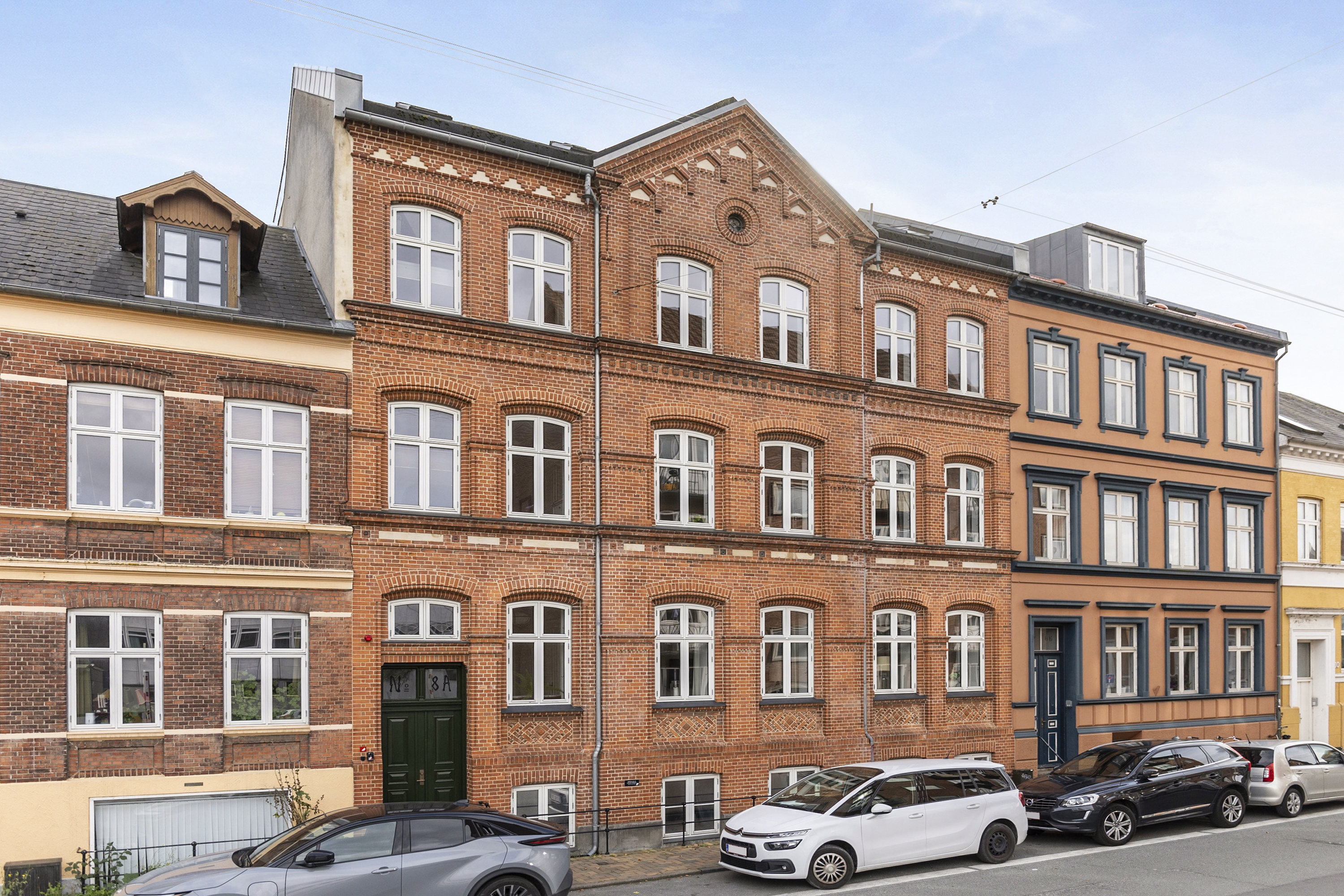 Fremhævet ejendommen billede i fuldskærmstilstand. Billede af Dronningensgade 8A, 2., 5000 Odense C