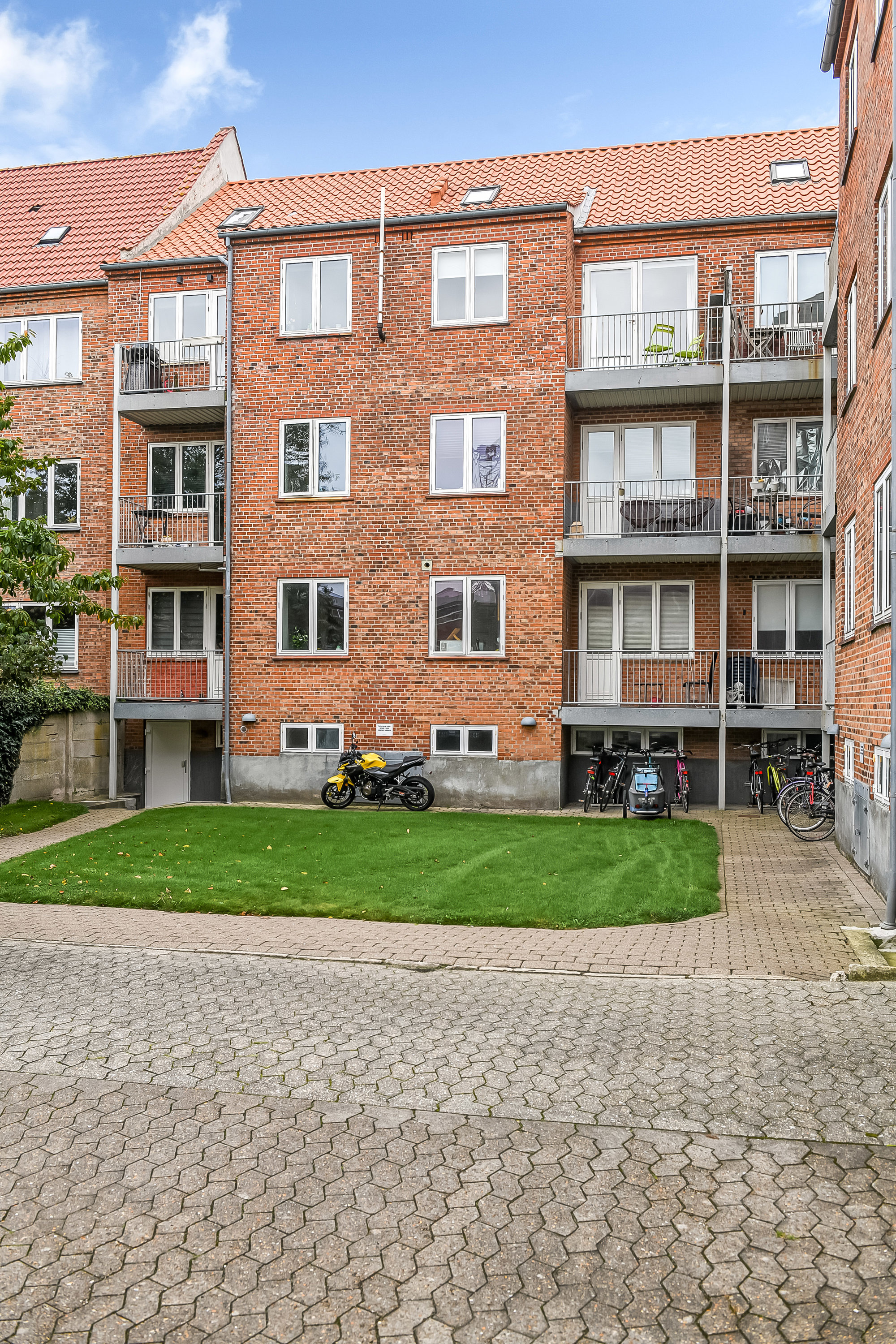 Fremhævet ejendommen billede i fuldskærmstilstand. Billede af Frodesgade 148, 2. tv., 6700 Esbjerg