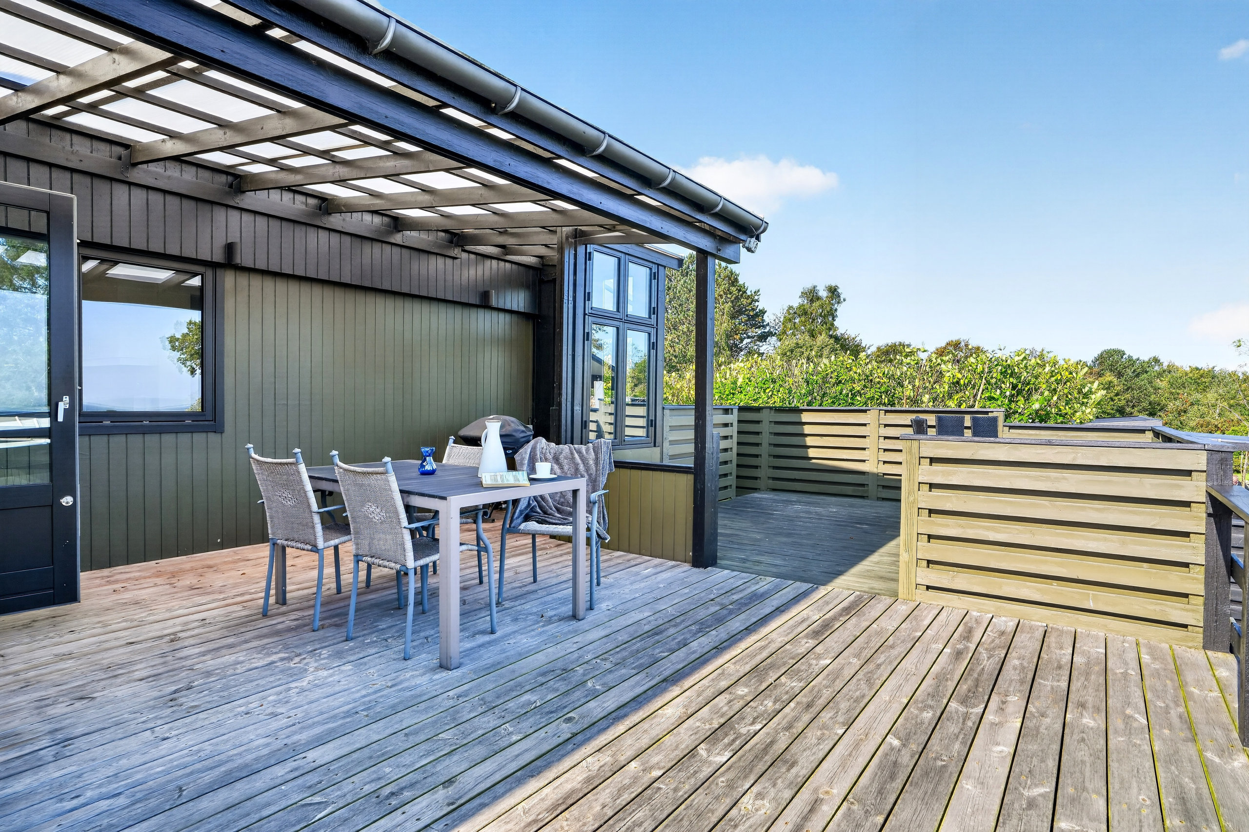 Fremhævet terrasse billede i fuldskærmstilstand. Billede af Skovvej 56, Gelstrup, 4500 Nykøbing Sj