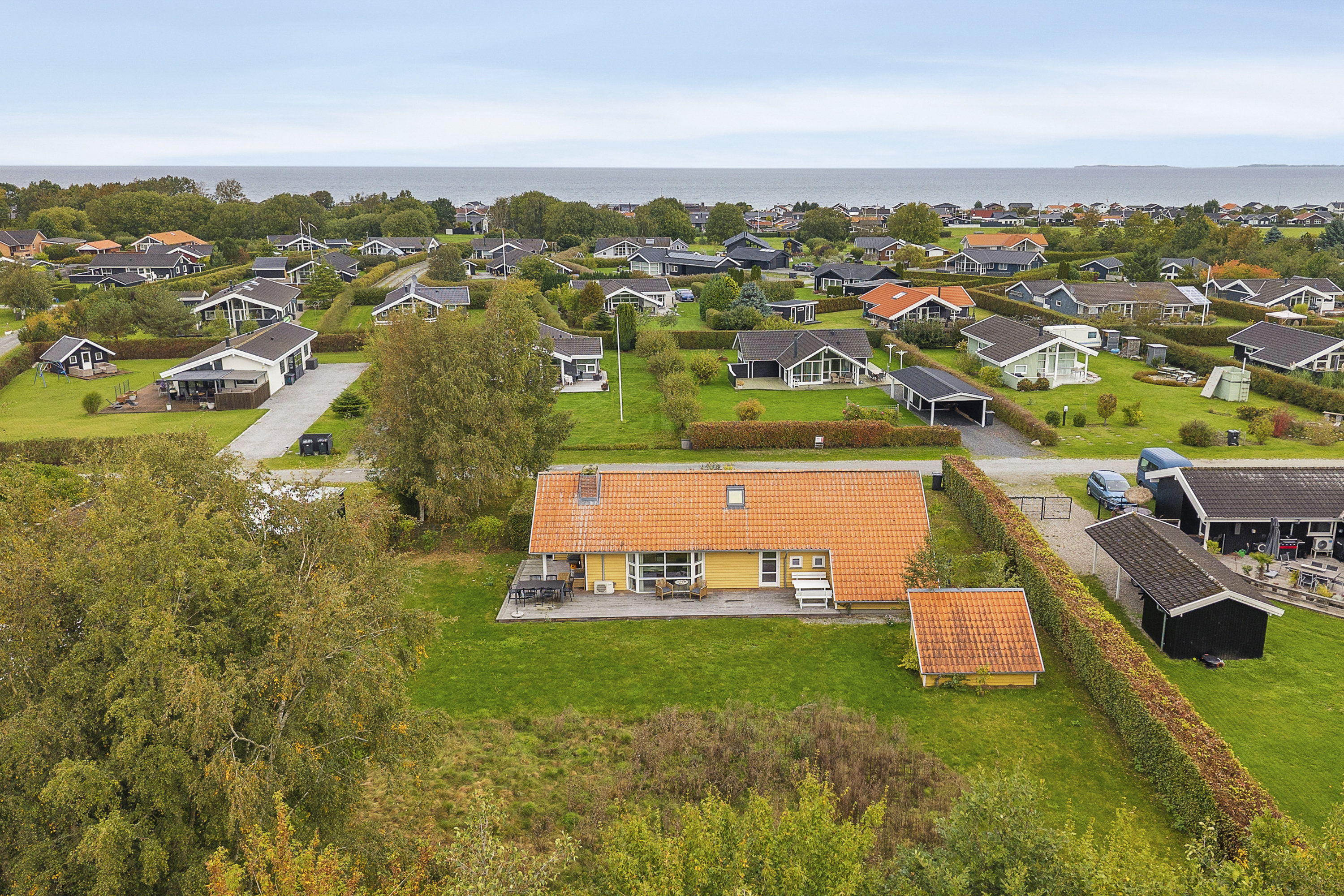 Fremhævet luftfoto billede i fuldskærmstilstand. Billede af Strandparken 3, Hasmark Strand, 5450 Otterup