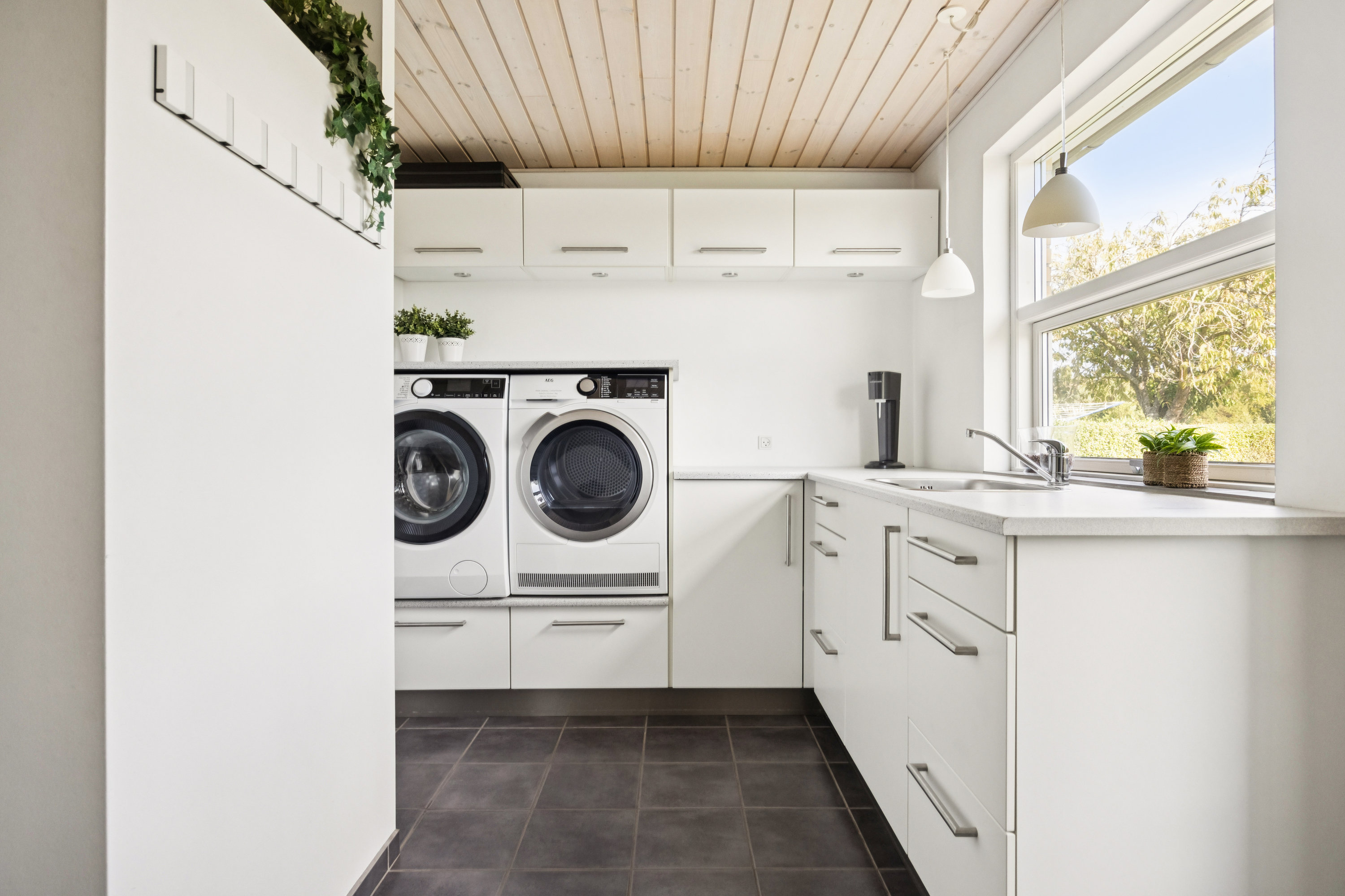 Fremhævet bryggers billede i fuldskærmstilstand. Billede af Kongelysvej 2, 9380 Vestbjerg
