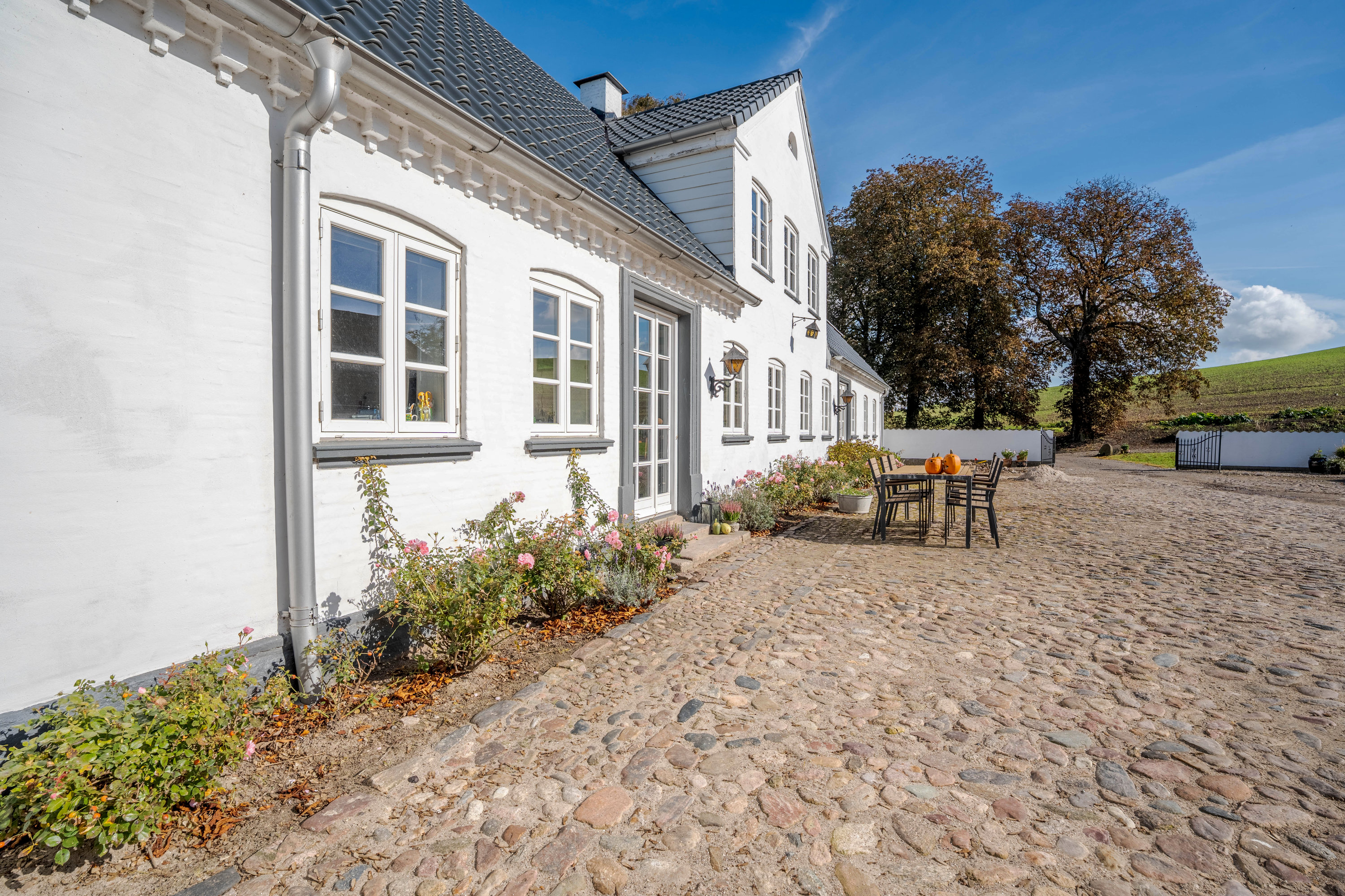 Fremhævet  billede i fuldskærmstilstand. Billede af Dyrhøjvej 3, Ørsted, 5620 Glamsbjerg
