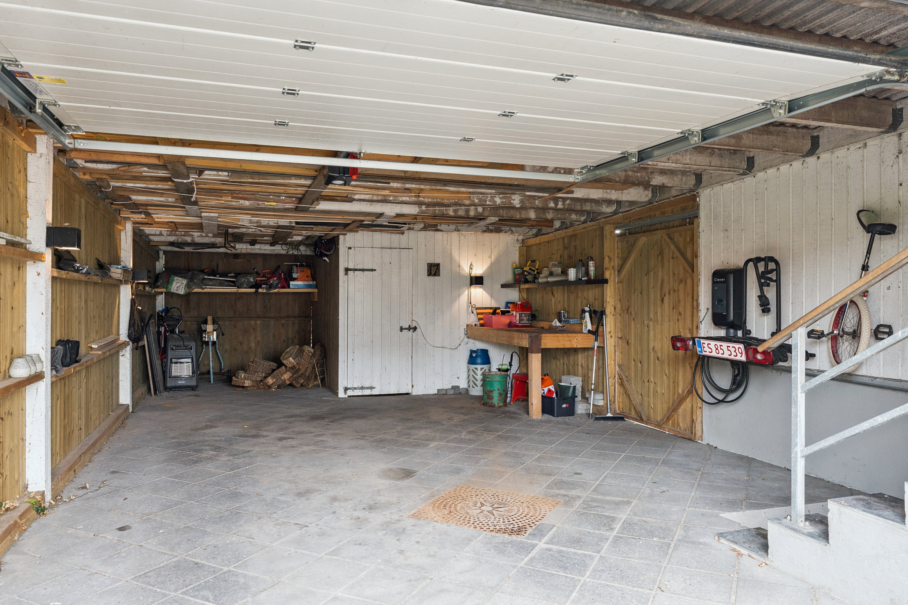 Fremhævet garage billede i fuldskærmstilstand. Billede af Risdal 17, Fjellerad, 9260 Gistrup