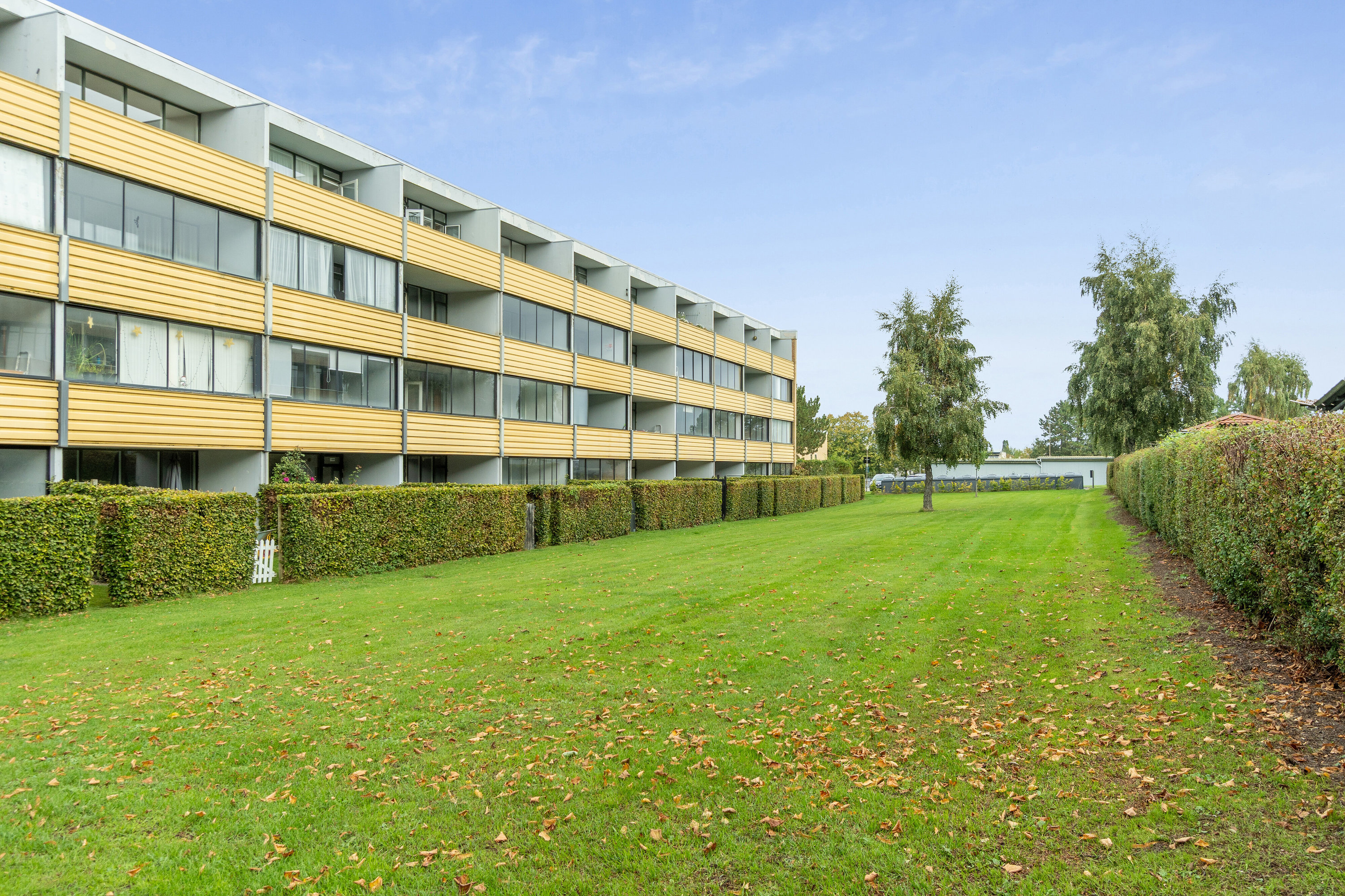 Fremhævet gårdmiljø billede i fuldskærmstilstand. Billede af Byskov Alle 36, 2. tv., 4200 Slagelse