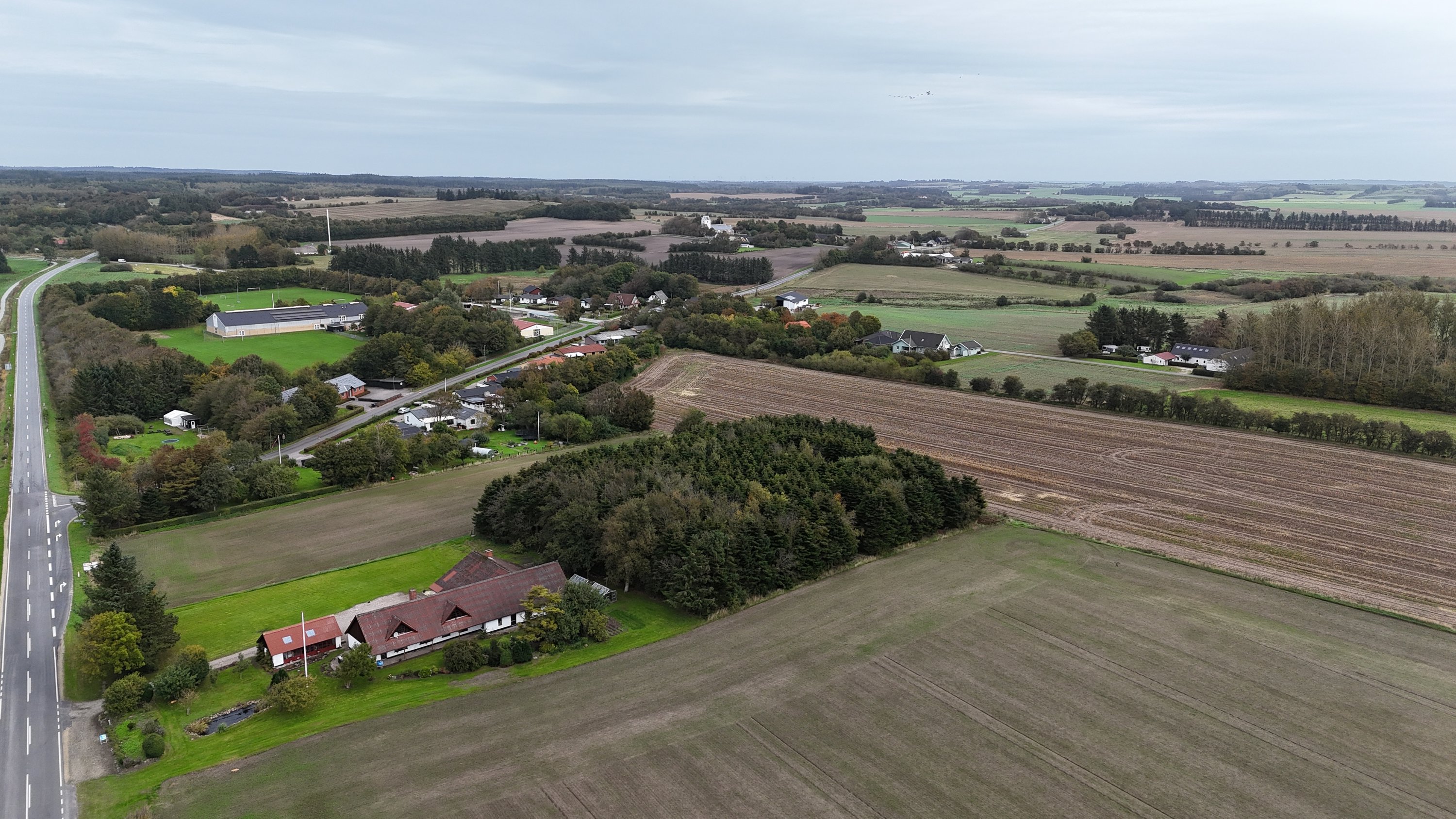 Fremhævet ejendommen billede i fuldskærmstilstand. Billede af Trekronervejen 357, Bonderupvang, 9690 Fjerritslev