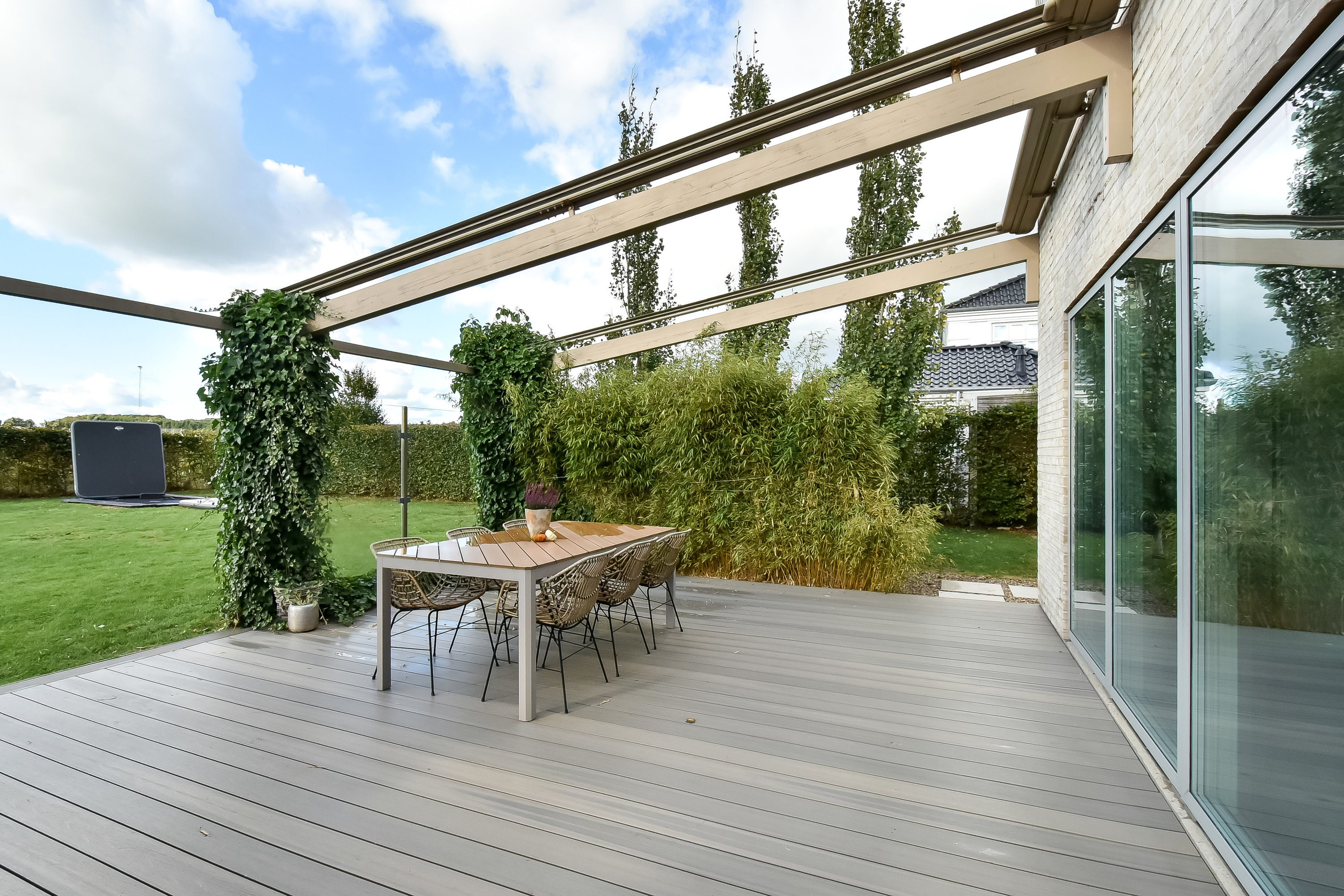 Fremhævet terrasse billede i fuldskærmstilstand. Billede af Ahornbakken 19, Tjørring, 7400 Herning
