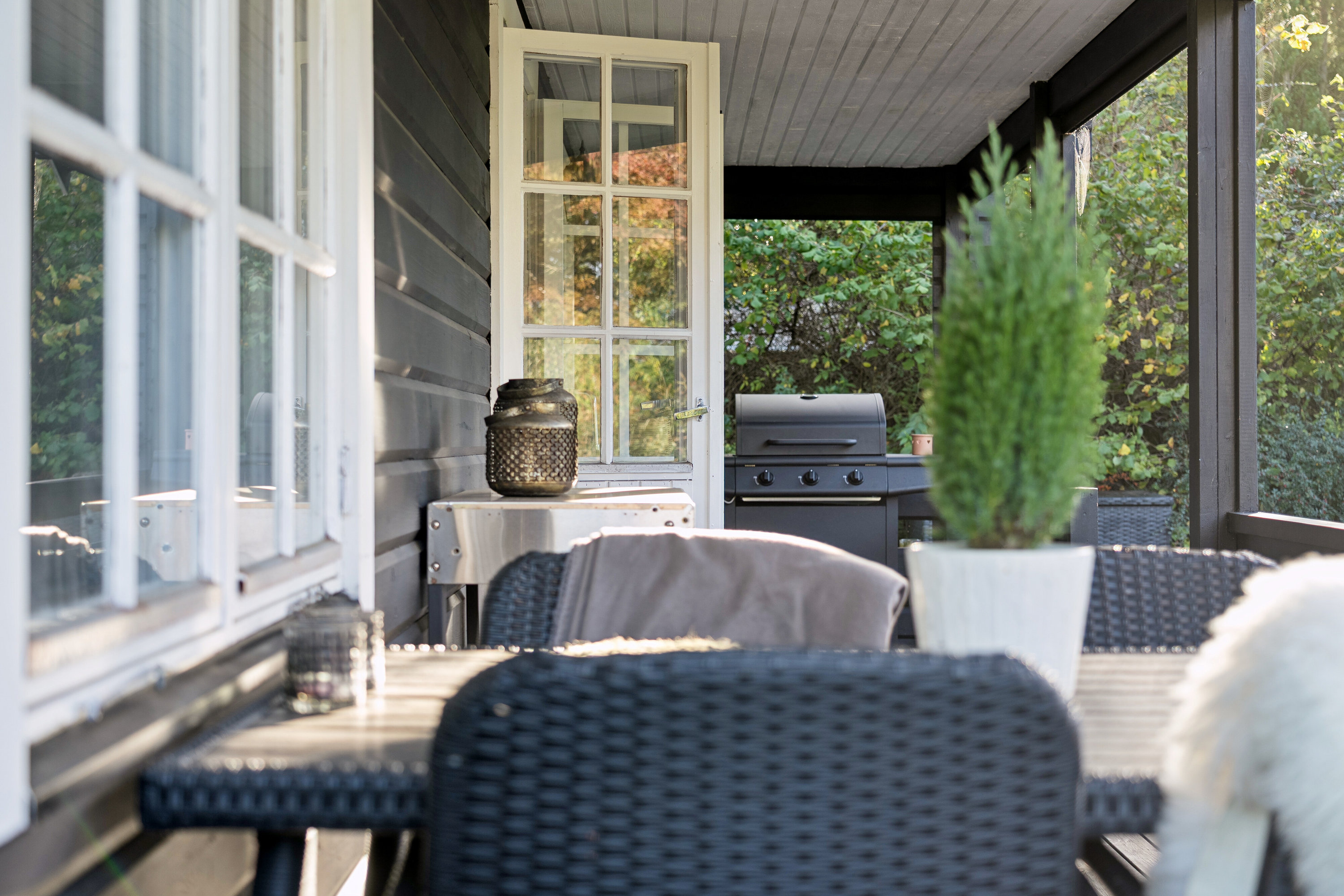 Fremhævet terrasse billede i fuldskærmstilstand. Billede af Merkurvej 30, 3100 Hornbæk