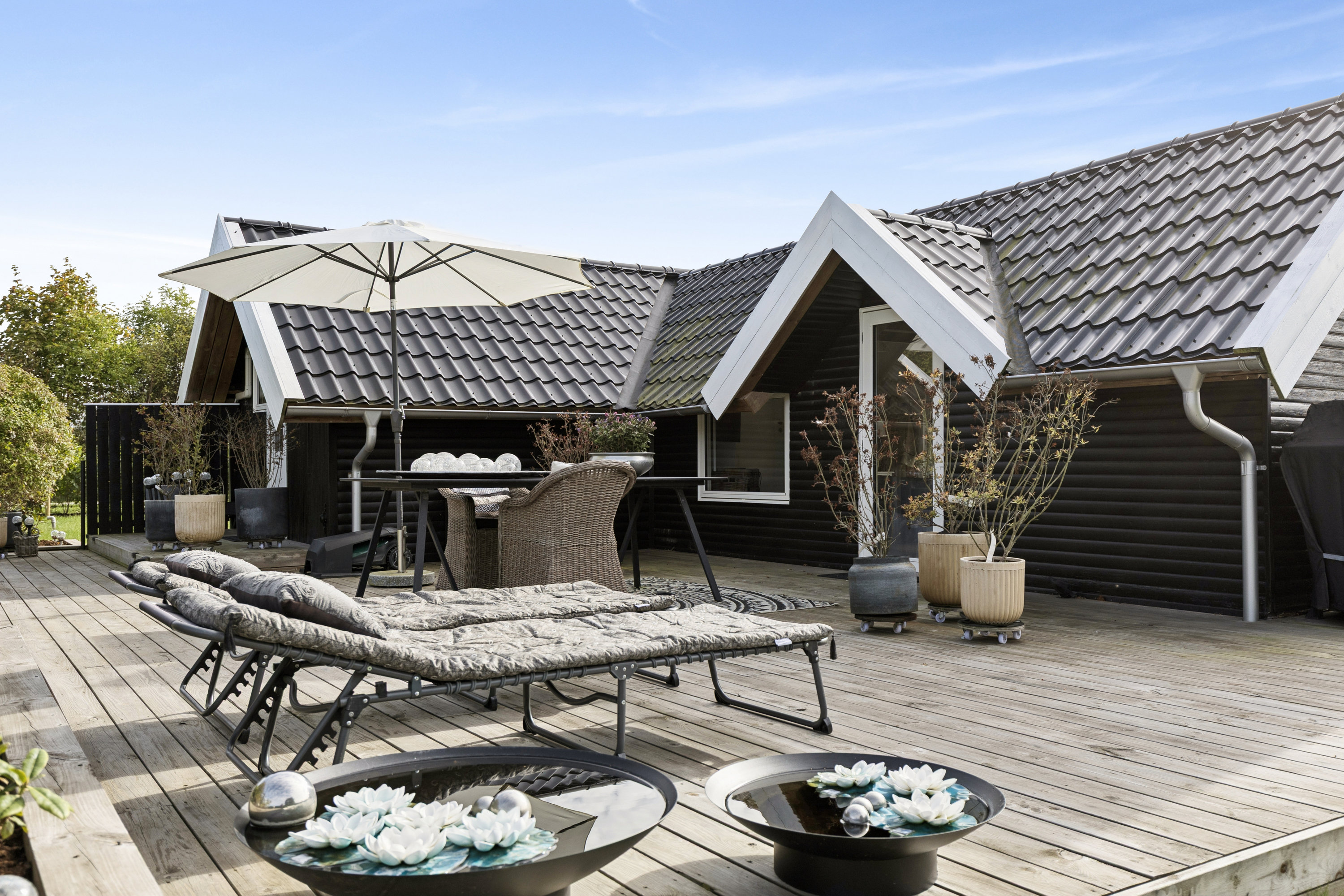 Fremhævet terrasse billede i fuldskærmstilstand. Billede af Bjørnsvej 10, Kaldred, 4593 Eskebjerg