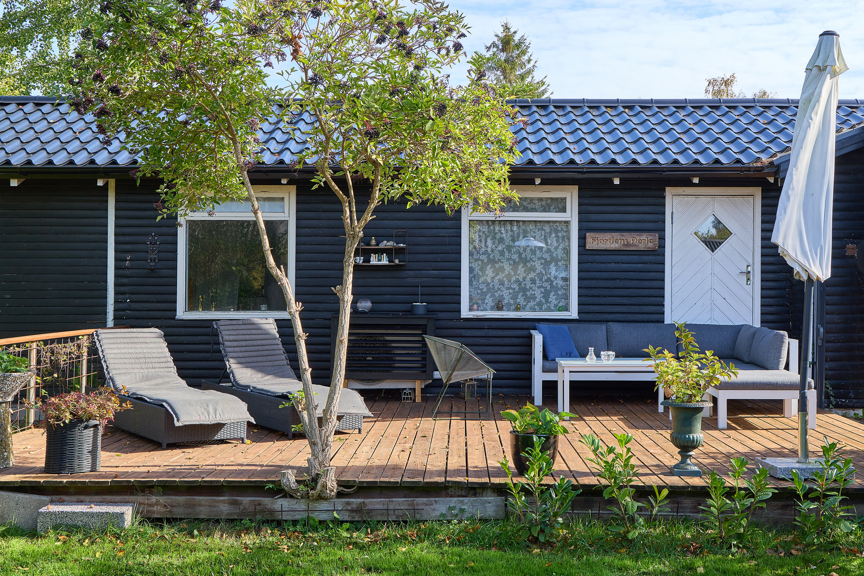 Fremhævet ejendommen billede i fuldskærmstilstand. Billede af Svalevej 35, Over Draaby Strand, 3630 Jægerspris