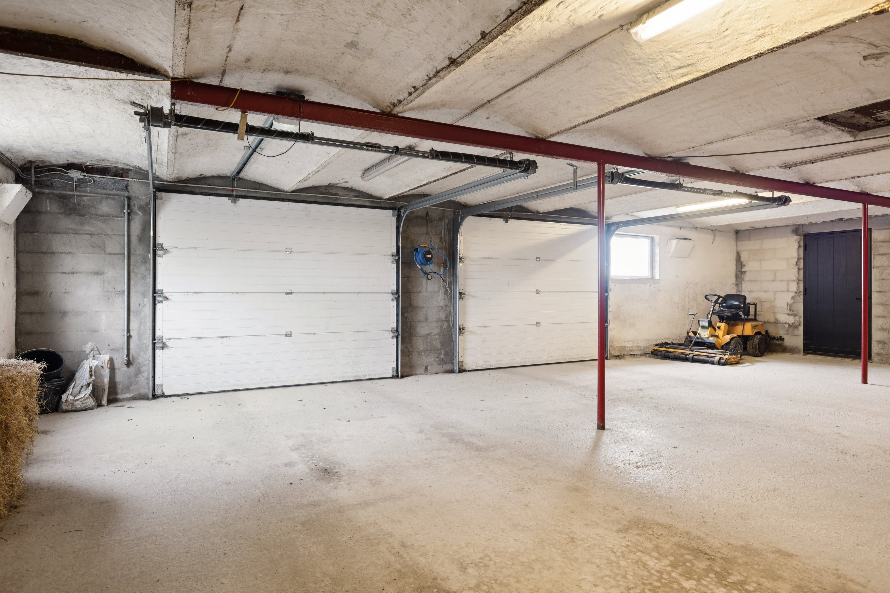 Fremhævet garage billede i fuldskærmstilstand. Billede af Fragdrup Hedevej 3, 9500 Hobro