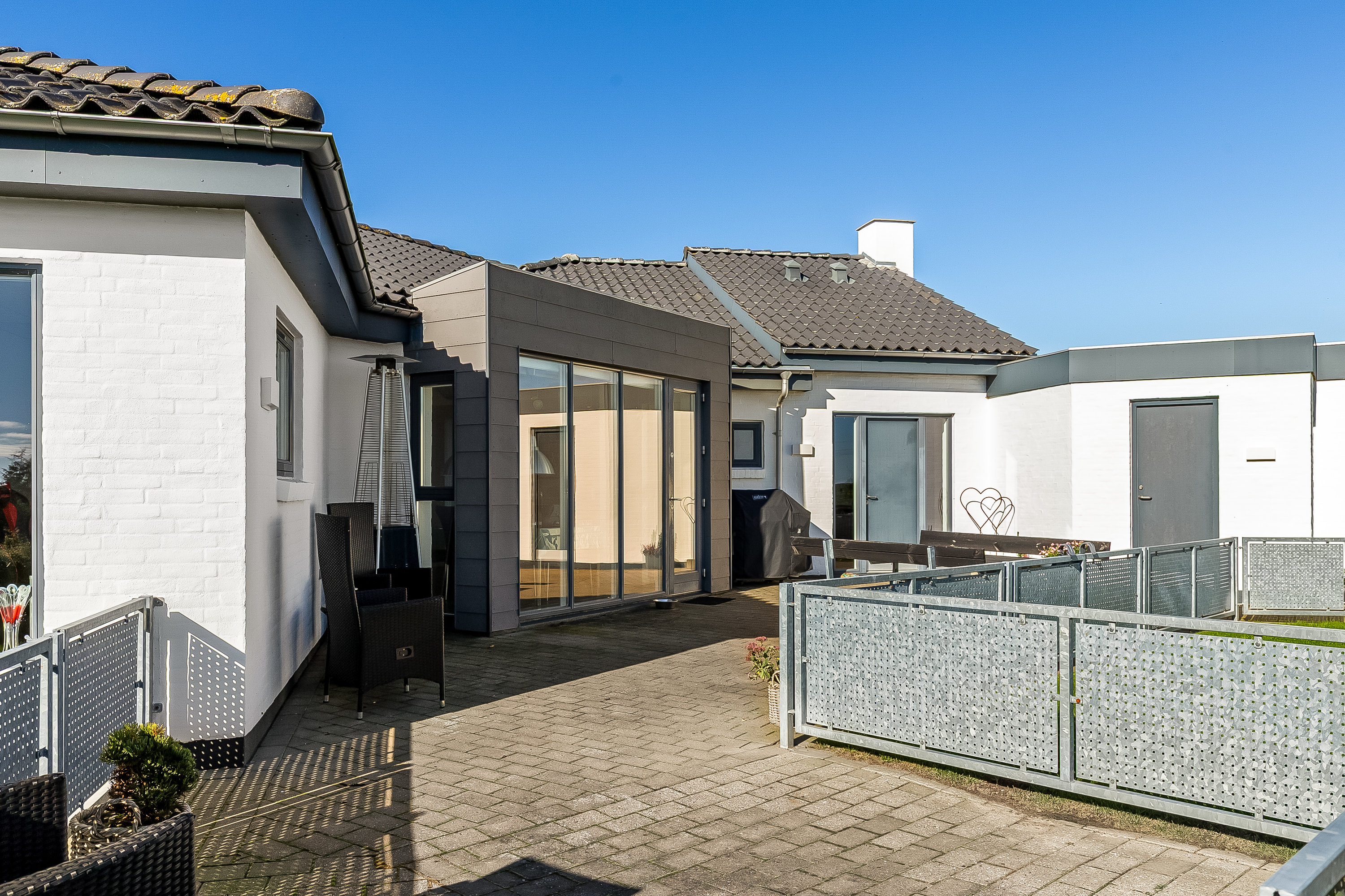 Fremhævet terrasse billede i fuldskærmstilstand. Billede af Ridefogedvej 1, Aagaard, 6040 Egtved