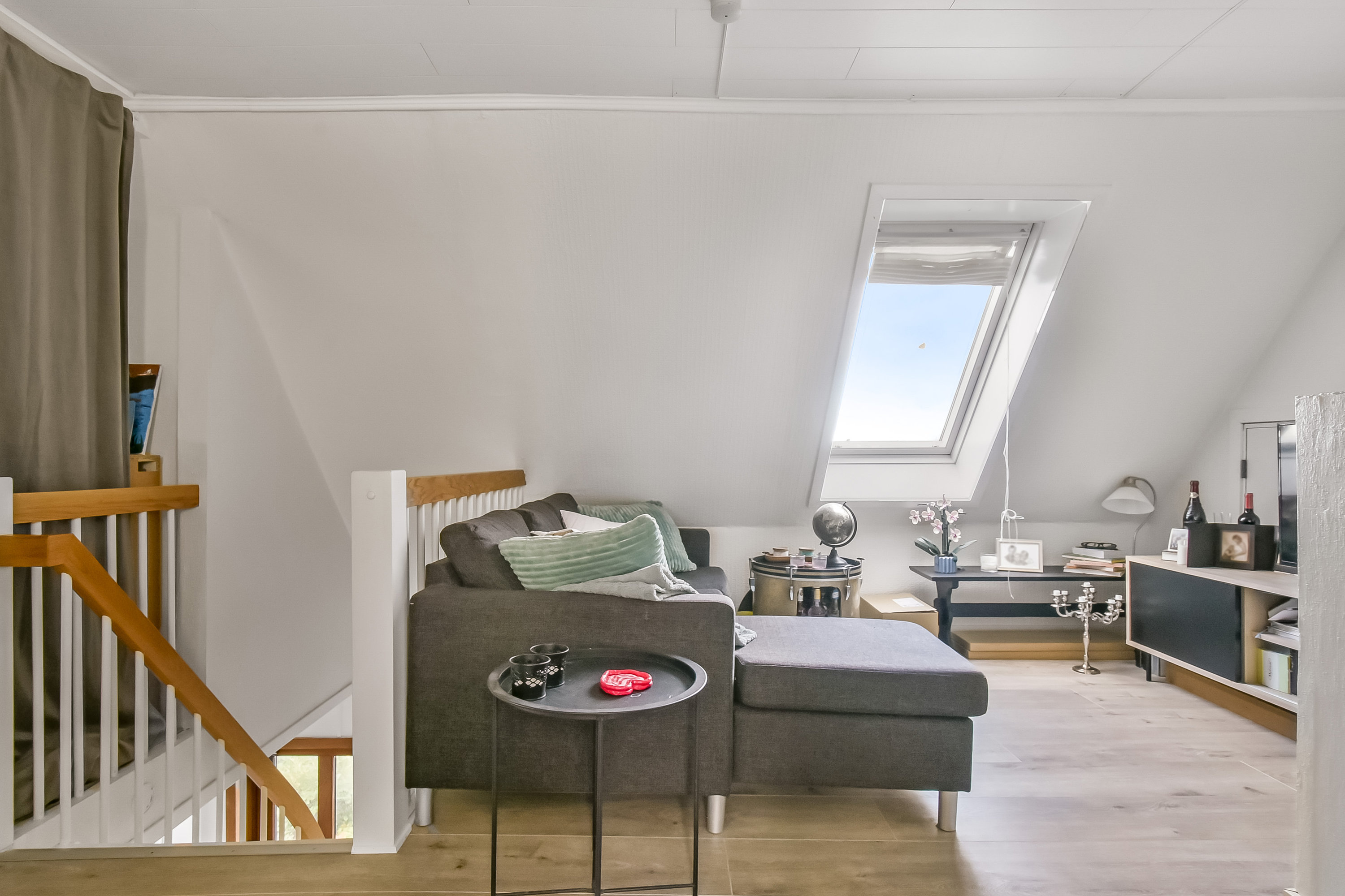 Fremhævet repos billede i fuldskærmstilstand. Billede af Lind Hovedgade 1, Lind, 7400 Herning