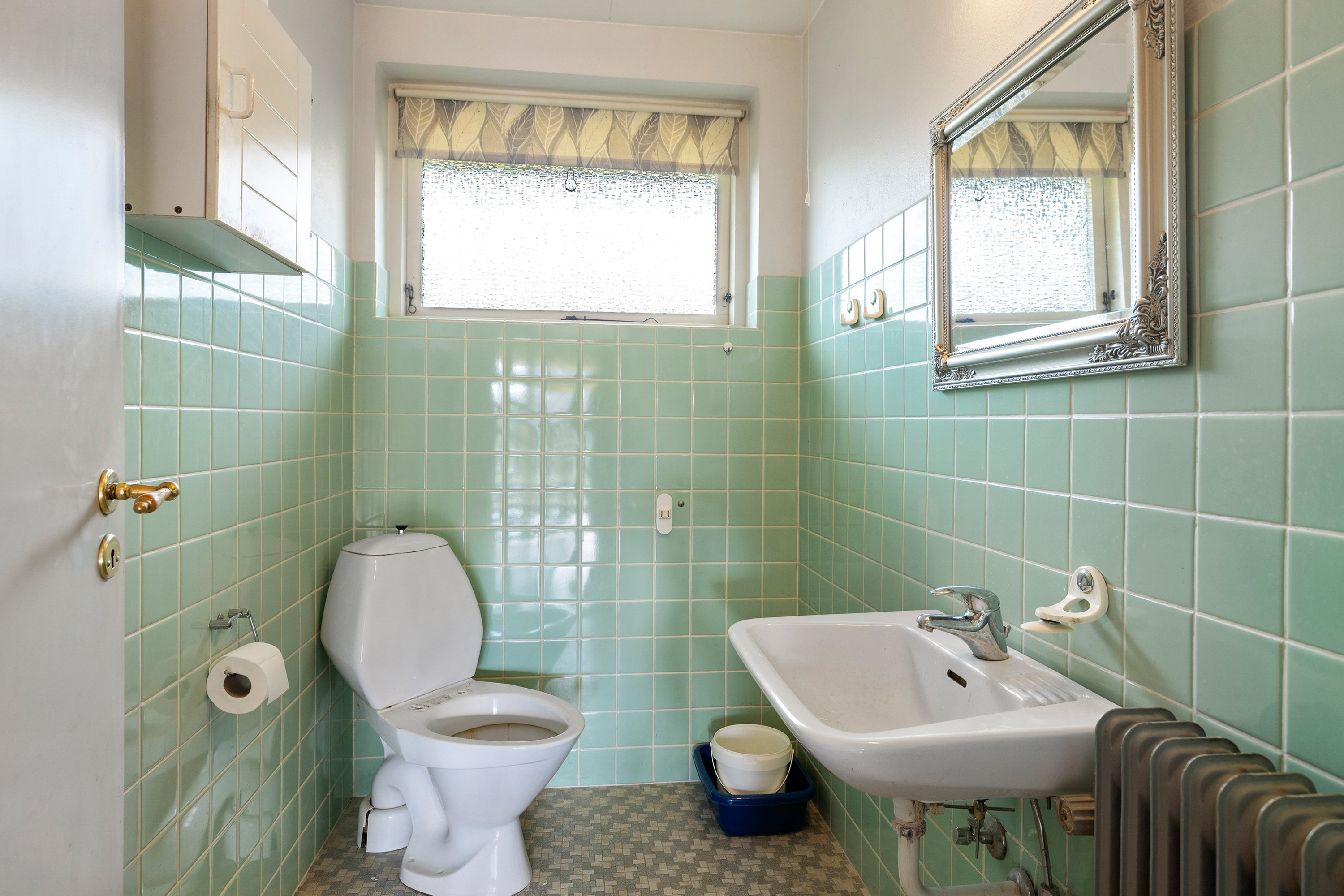 Fremhævet toilet billede i fuldskærmstilstand. Billede af Nålevænget 4-6, Gjøl, 9440 Aabybro