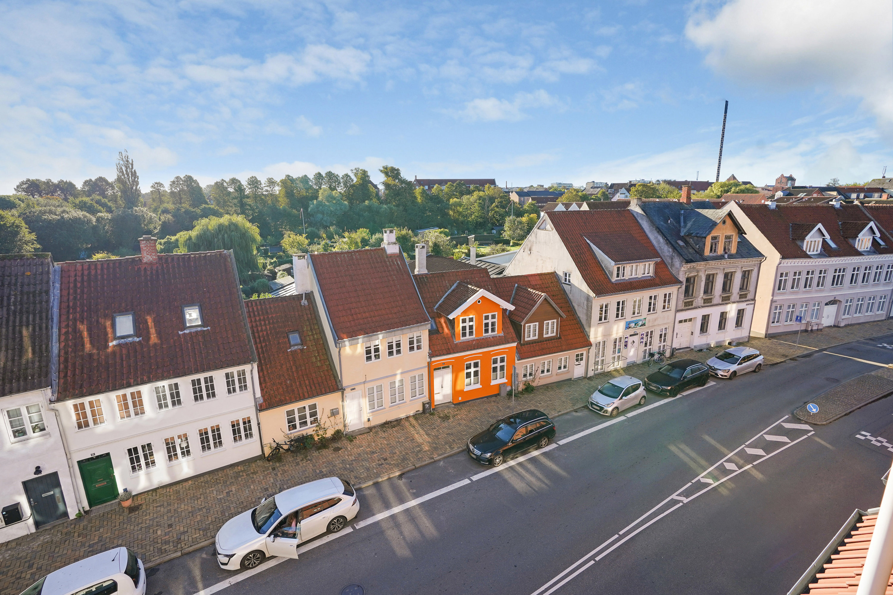 Fremhævet ejendommen billede i fuldskærmstilstand. Billede af Skt. Jørgens Gade 10A, 3. tv., 5000 Odense C