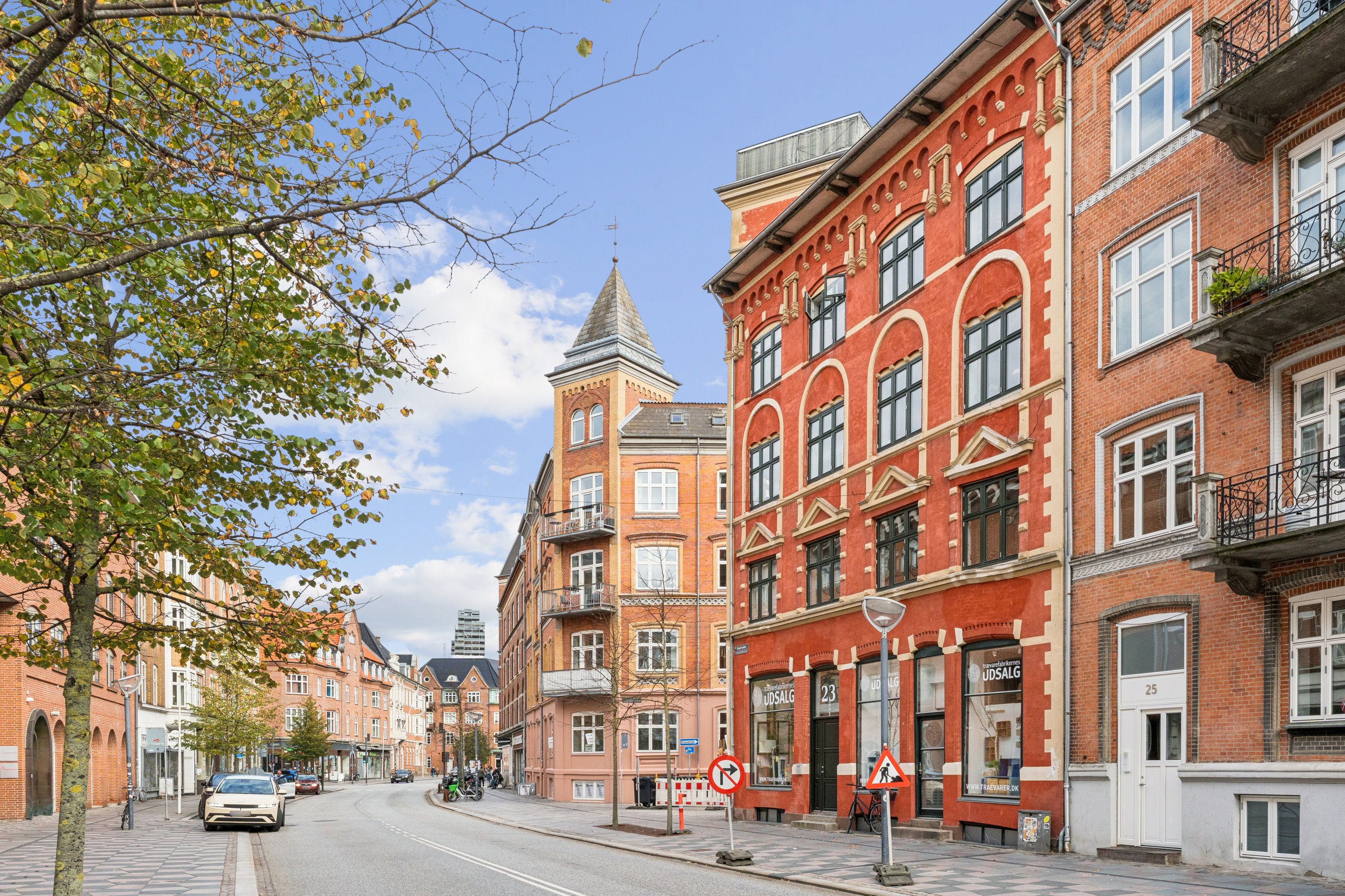 Fremhævet andet billede i fuldskærmstilstand. Billede af Boulevarden 23, 3. th., 9000 Aalborg