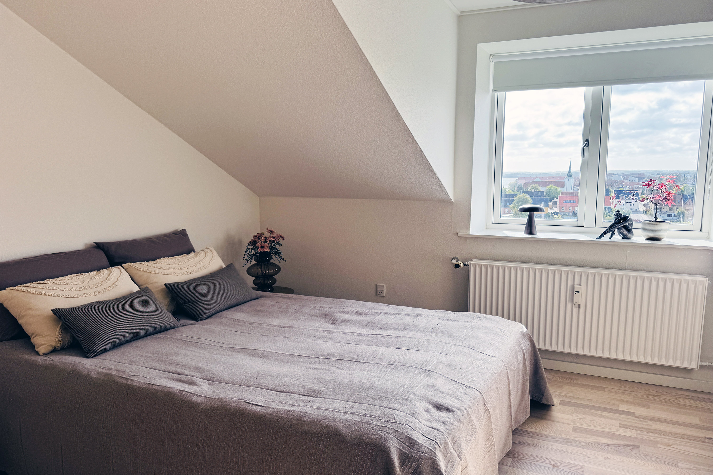 Fremhævet værelse billede i fuldskærmstilstand. Billede af Krøyer Kielbergs Vej 7B, 3. th., 8660 Skanderborg