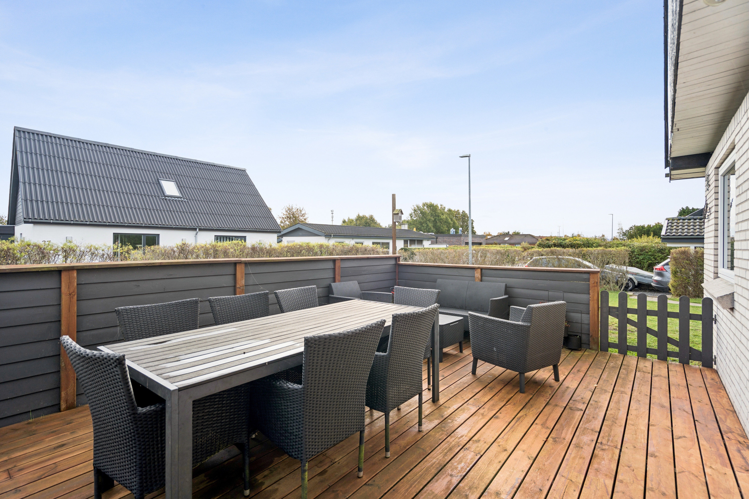 Fremhævet terrasse billede i fuldskærmstilstand. Billede af Drastrup Skovvej 24, Drastrup, 9200 Aalborg SV