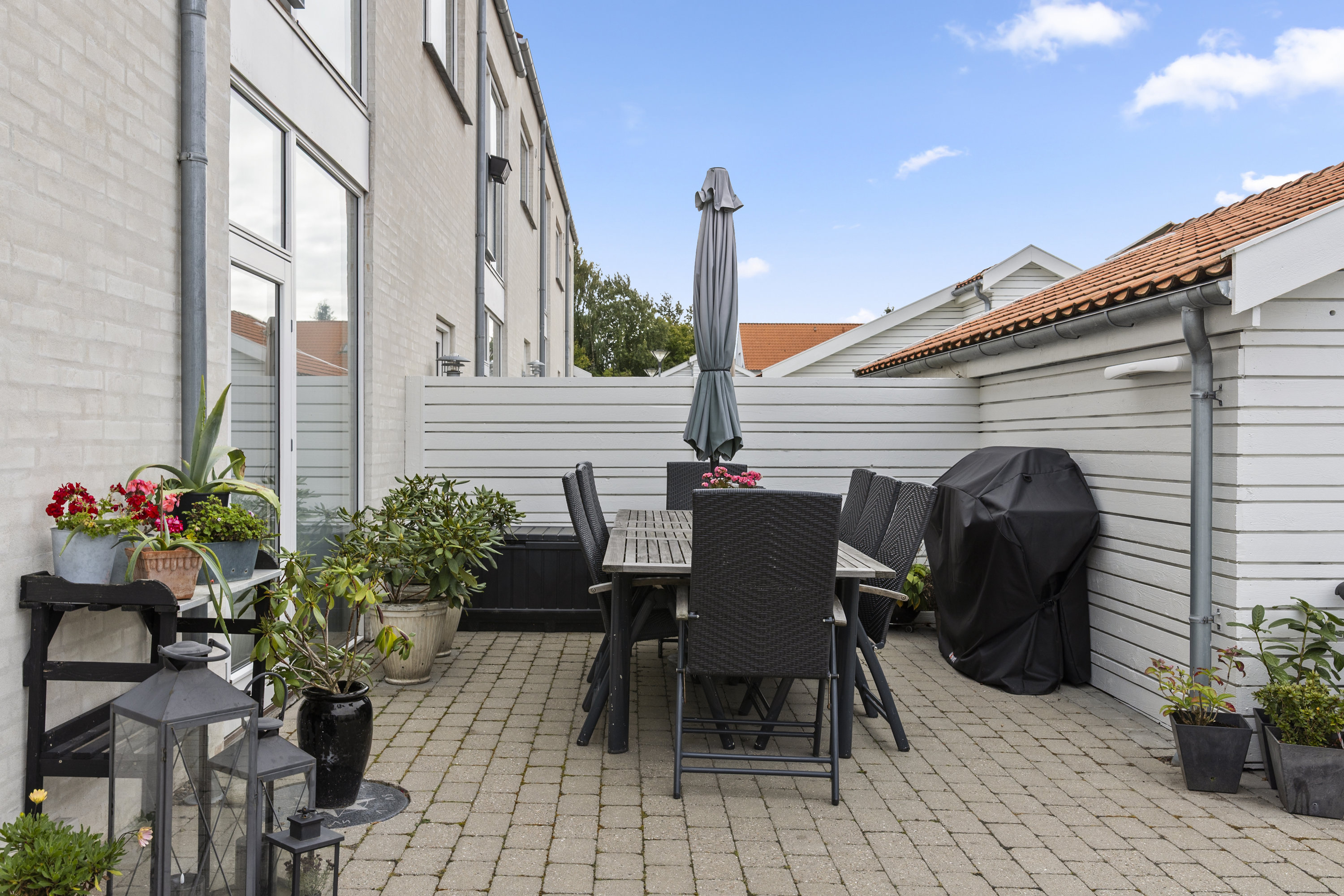 Fremhævet terrasse billede i fuldskærmstilstand. Billede af Peter Damsvej 94, 4180 Sorø