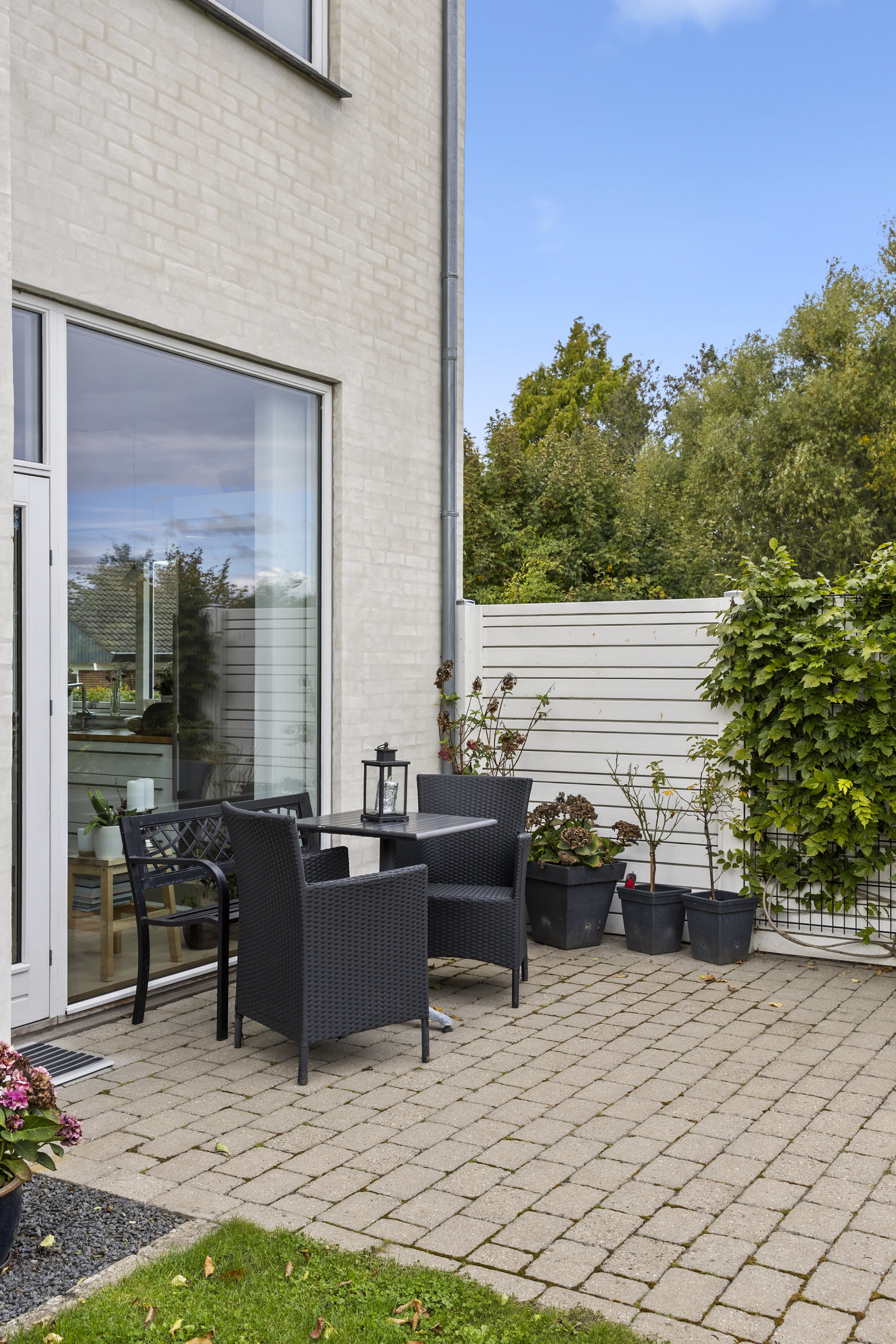 Fremhævet terrasse billede i fuldskærmstilstand. Billede af Peter Damsvej 94, 4180 Sorø