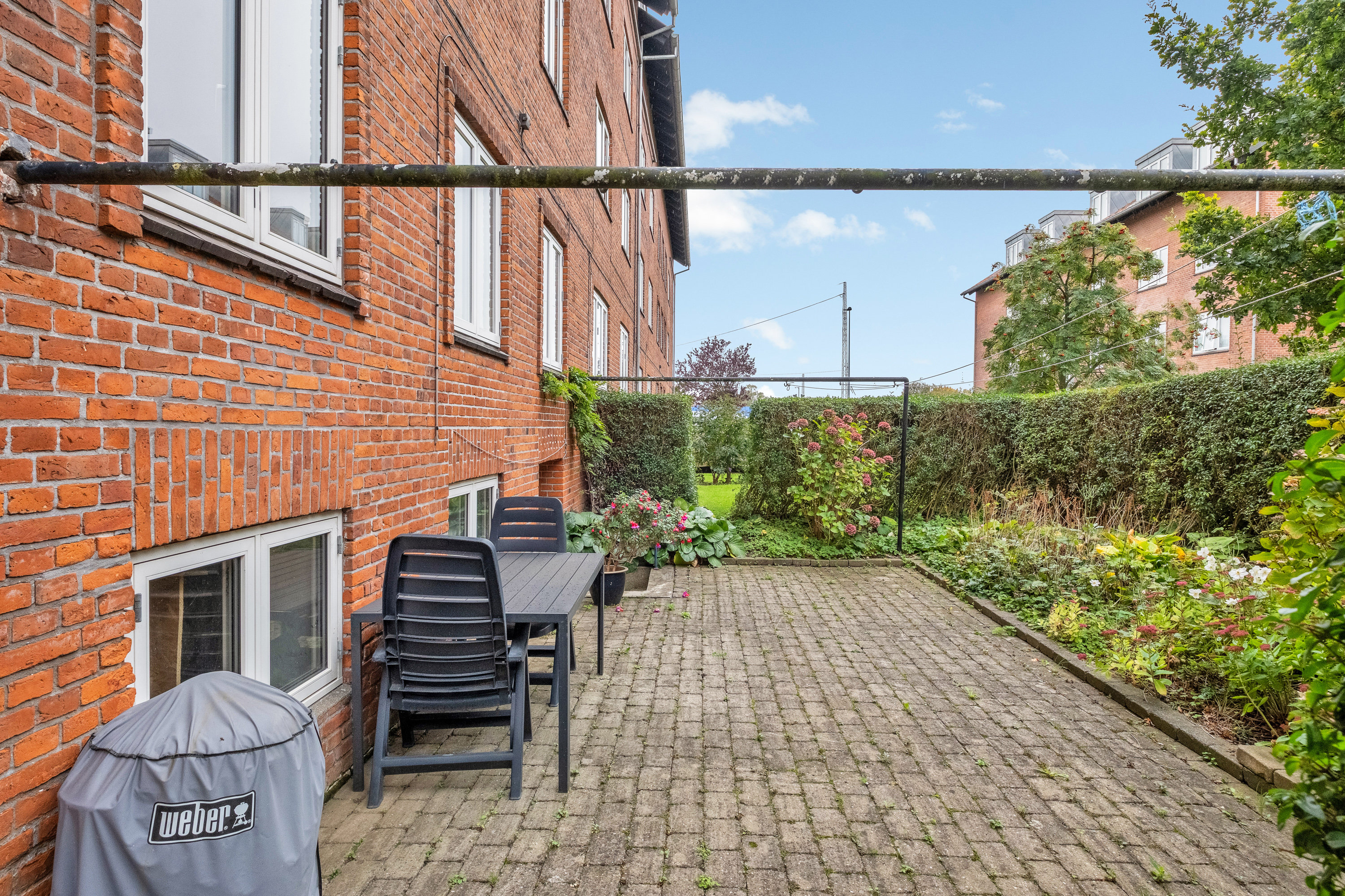Fremhævet terrasse billede i fuldskærmstilstand. Billede af Skanderborgvej 92, st. 3., 8000 Aarhus C