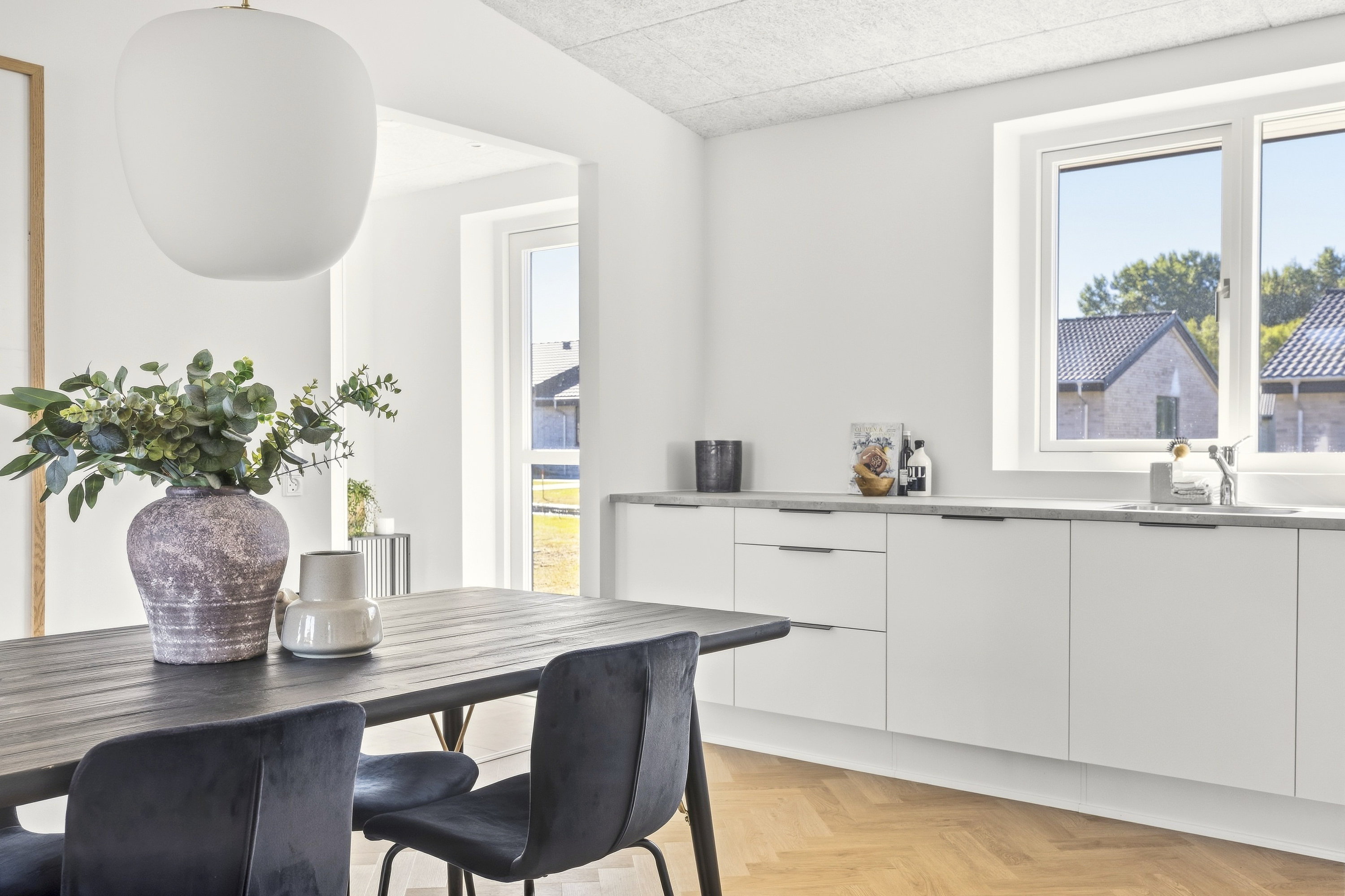 Fremhævet  billede i fuldskærmstilstand. Billede af Fjerbregnevej 23, Trøstrup, 5210 Odense NV