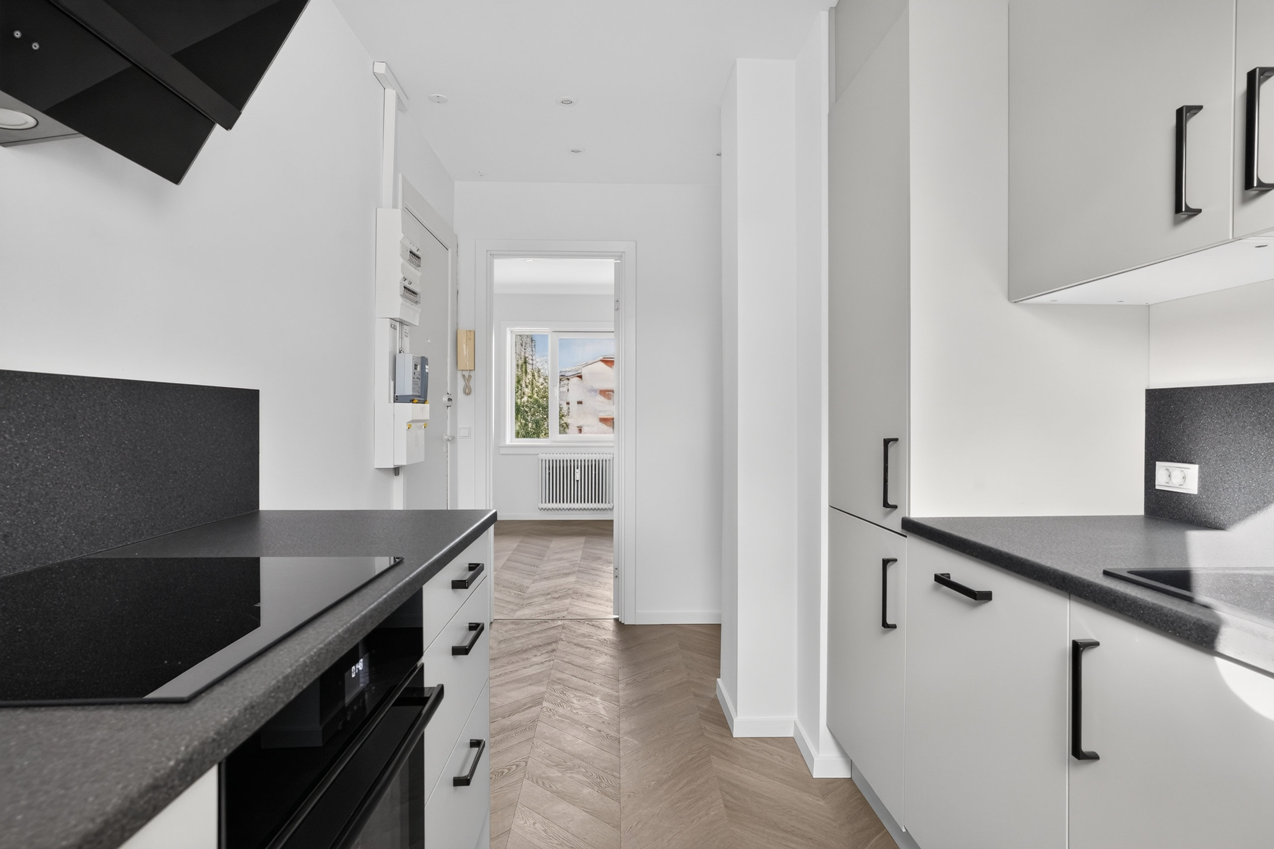 Fremhævet køkken billede i fuldskærmstilstand. Billede af Engelsborgvej 28D, 2. th., 2800 Kongens Lyngby