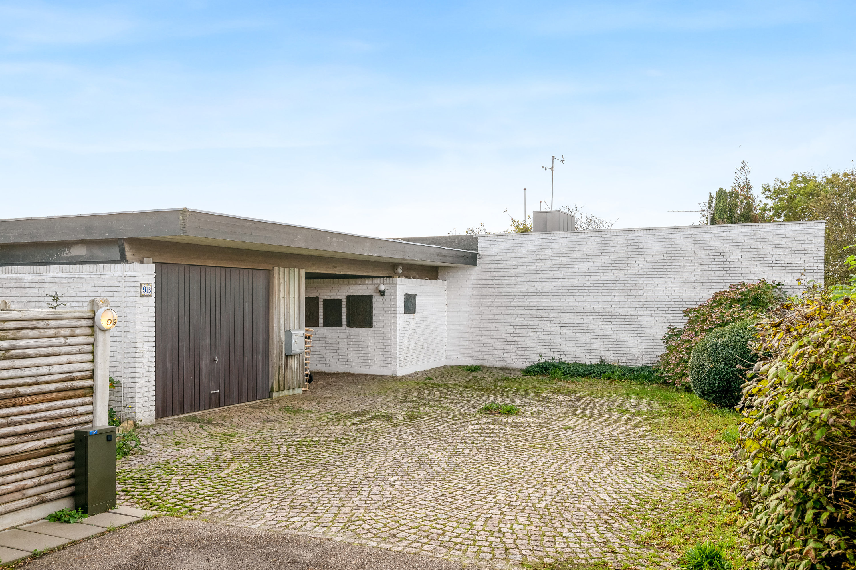 Fremhævet facade billede i fuldskærmstilstand. Billede af Kaj Munks Vej 9B, 6950 Ringkøbing